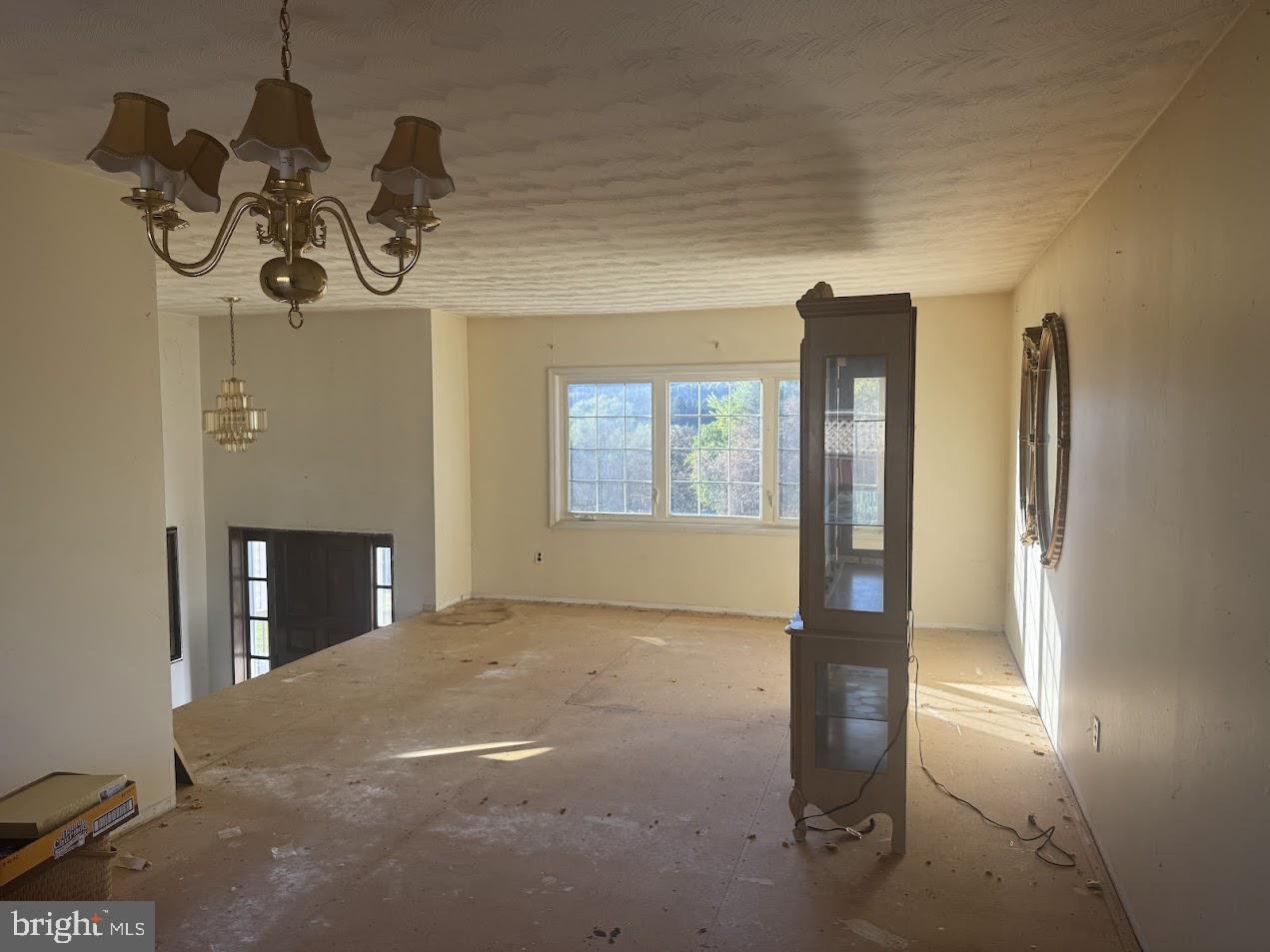 KNOLL CREST HEIGHTS - Residential