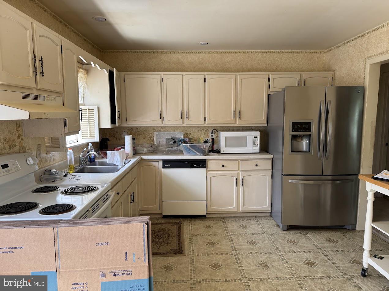 KNOLL CREST HEIGHTS - Residential