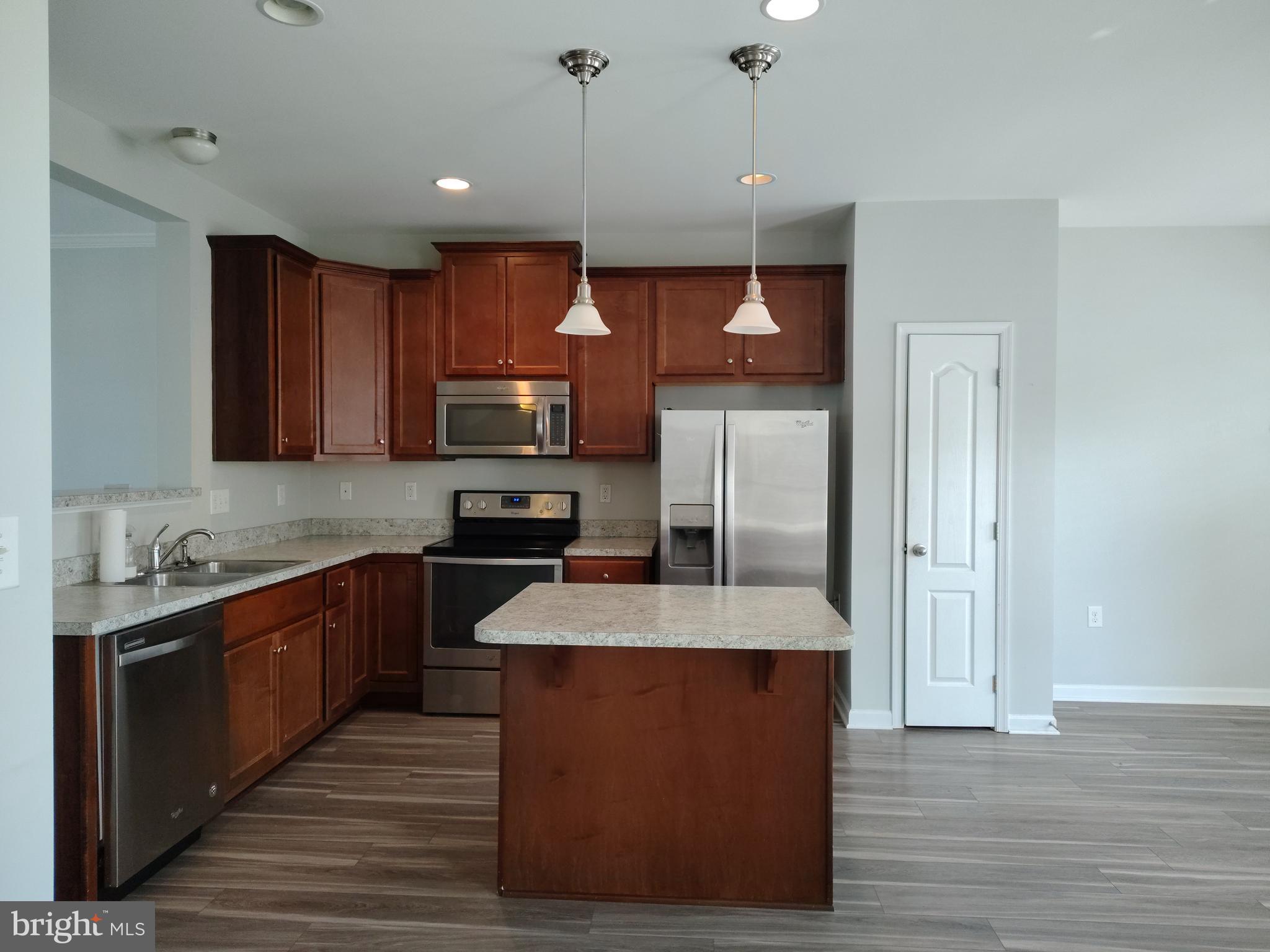 KENSINGTON TERRACE - Residential Lease