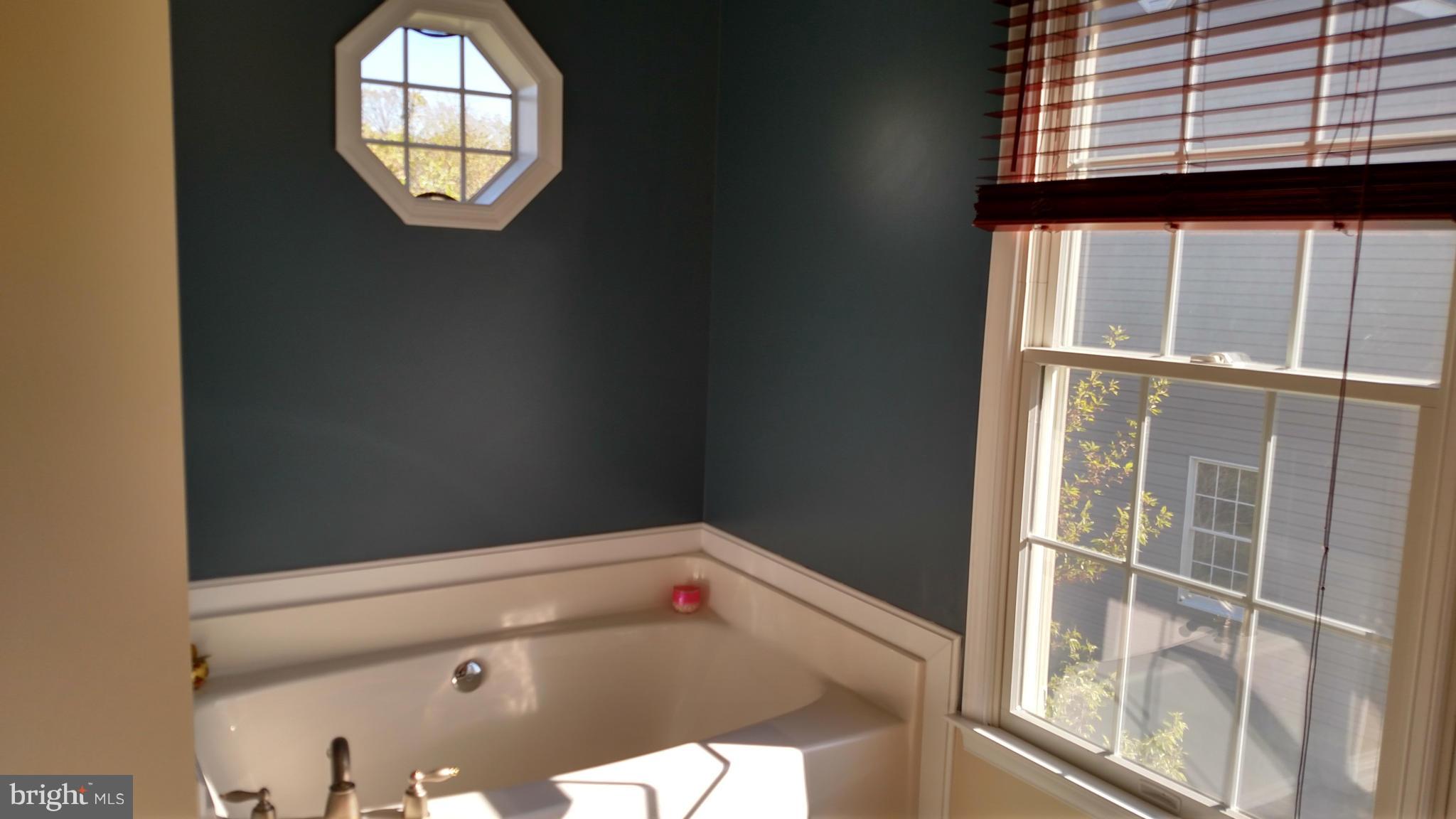 MISTY POND OF WILDEWOOD - Residential Lease