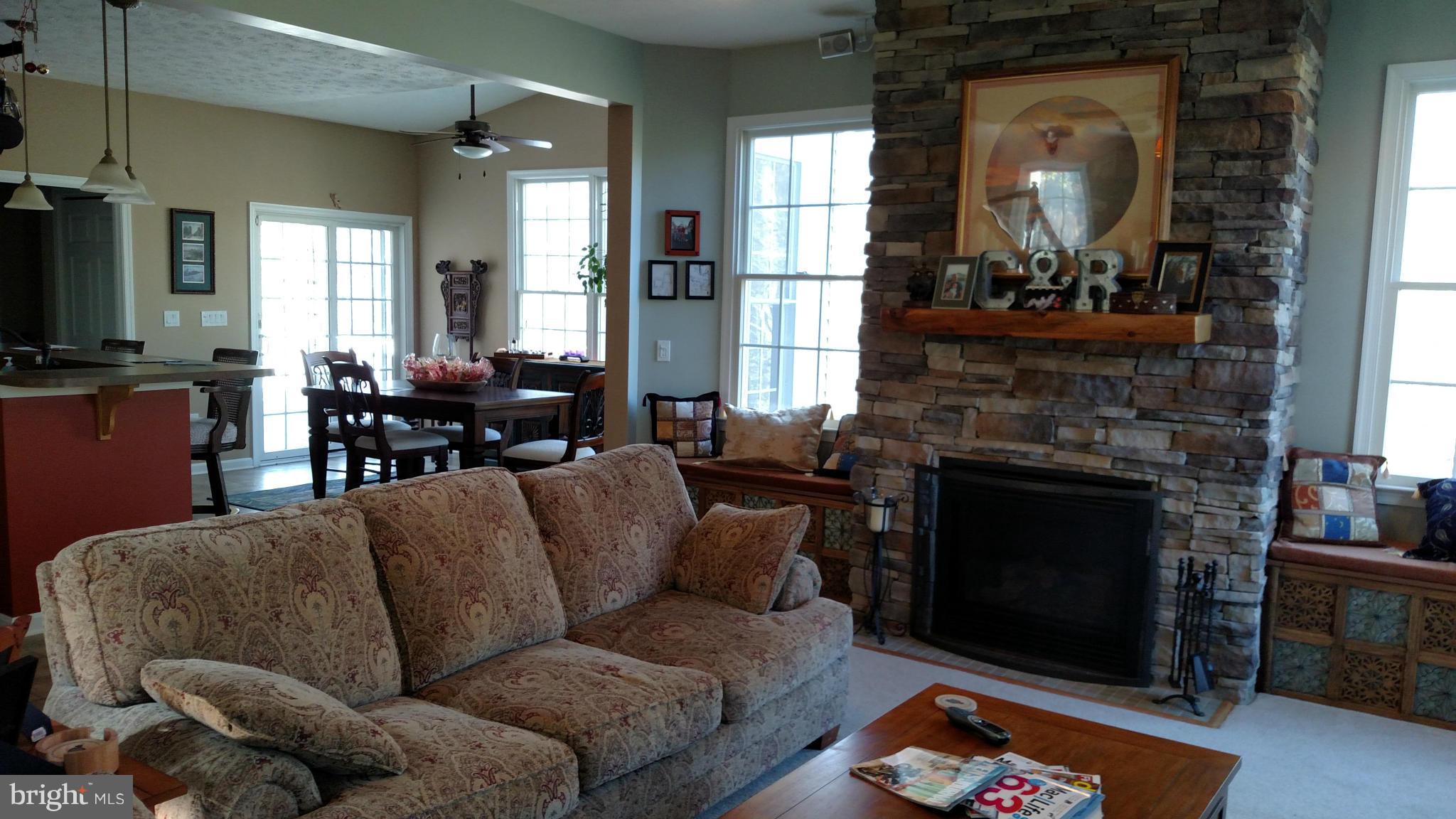 MISTY POND OF WILDEWOOD - Residential Lease