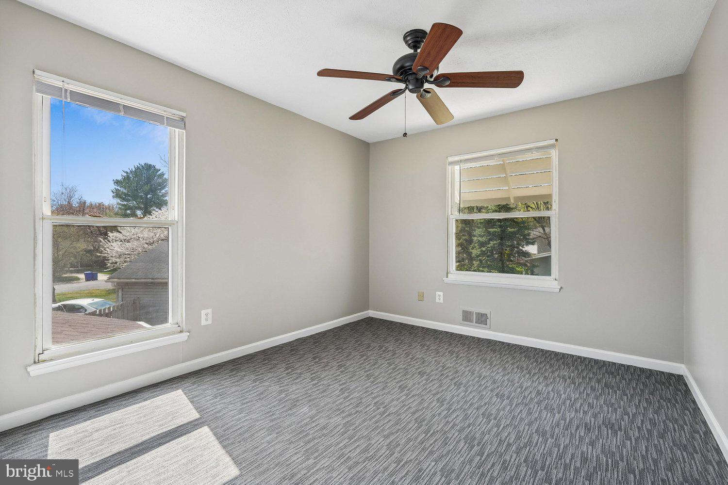 MILL CREEK TOWNE - Residential