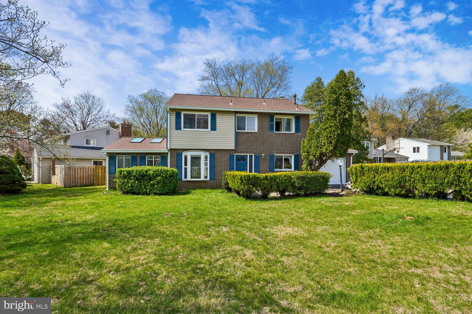 MILL CREEK TOWNE - Residential