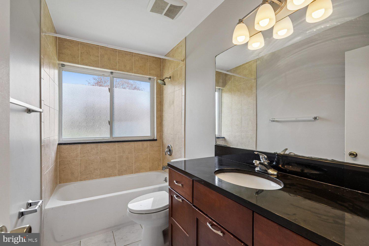 MILL CREEK TOWNE - Residential