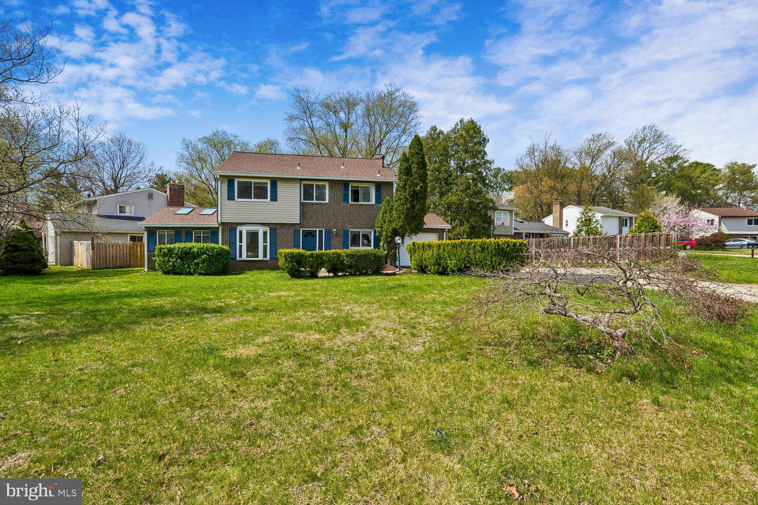 MILL CREEK TOWNE - Residential