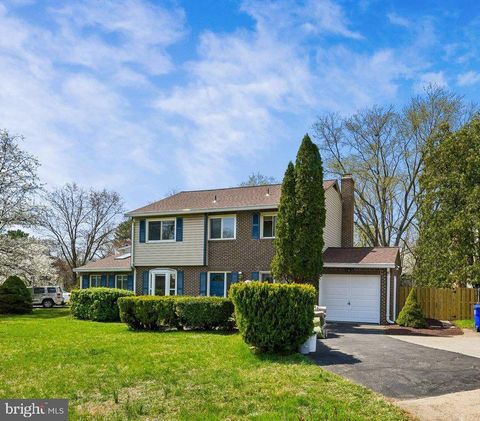 Homes For Sale - 17720 Millcrest Drive<br/> ROCKVILLE, MD 20855