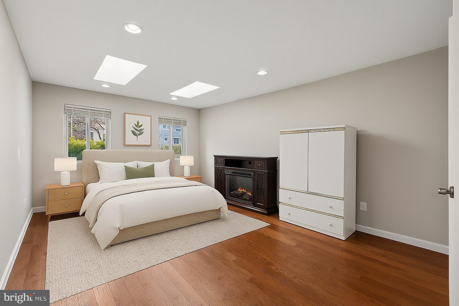 MILL CREEK TOWNE - Residential