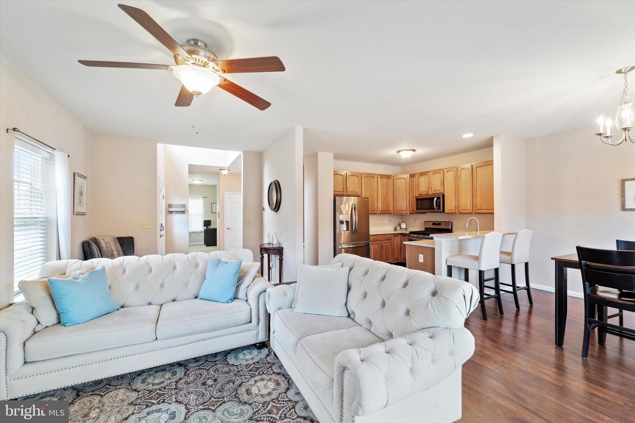 HAWTHORNE ESTATES - Residential