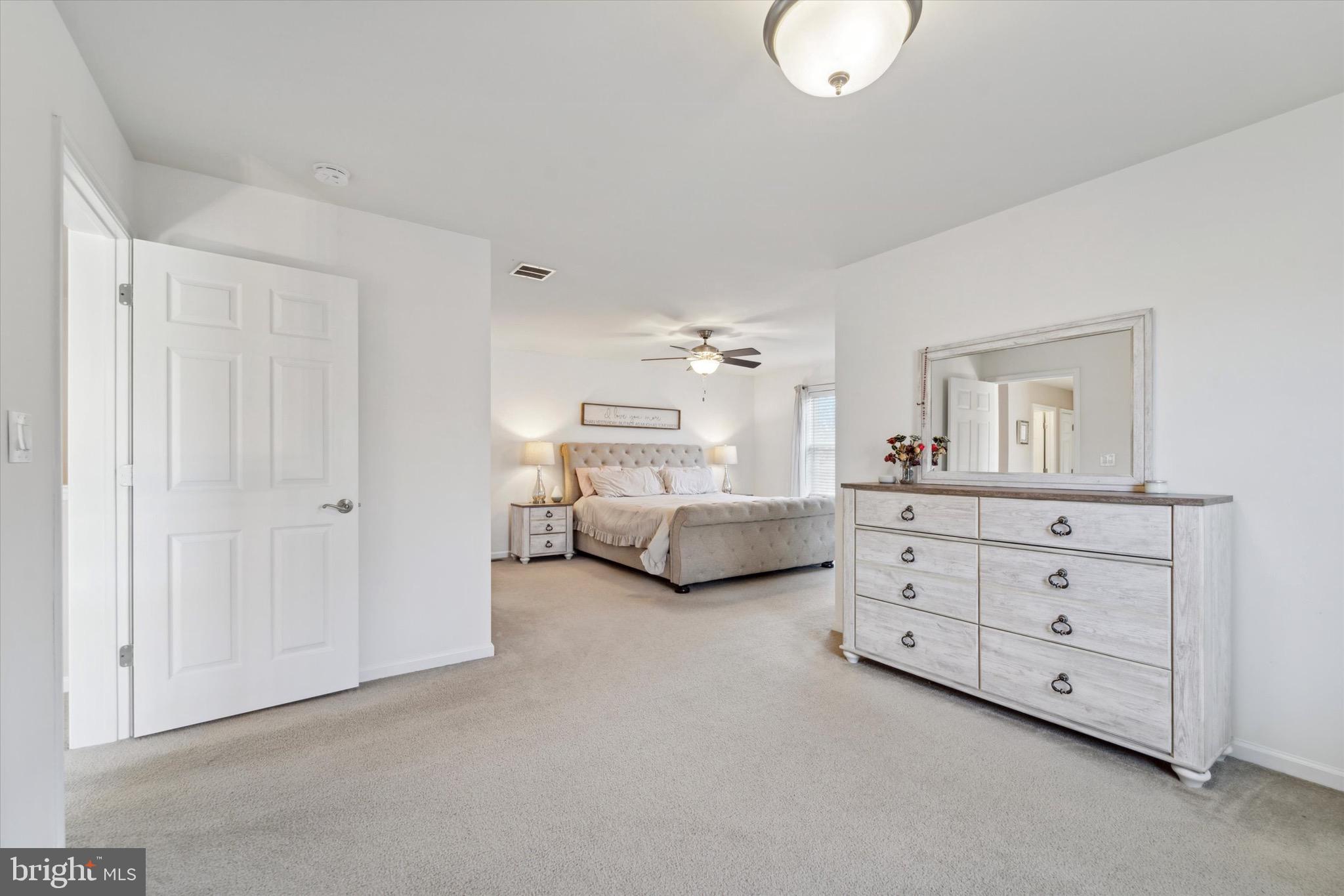 HAWTHORNE ESTATES - Residential