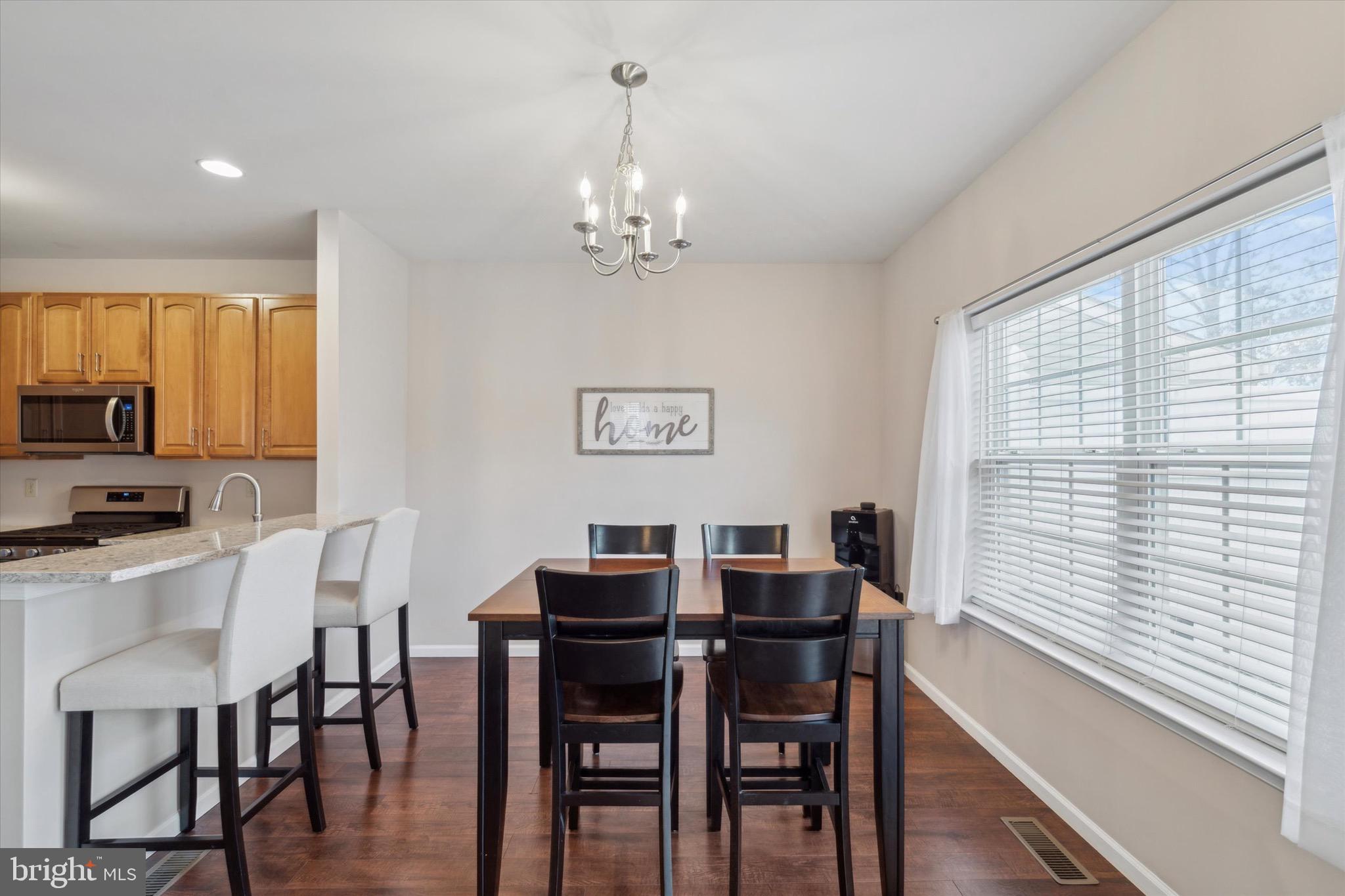 HAWTHORNE ESTATES - Residential