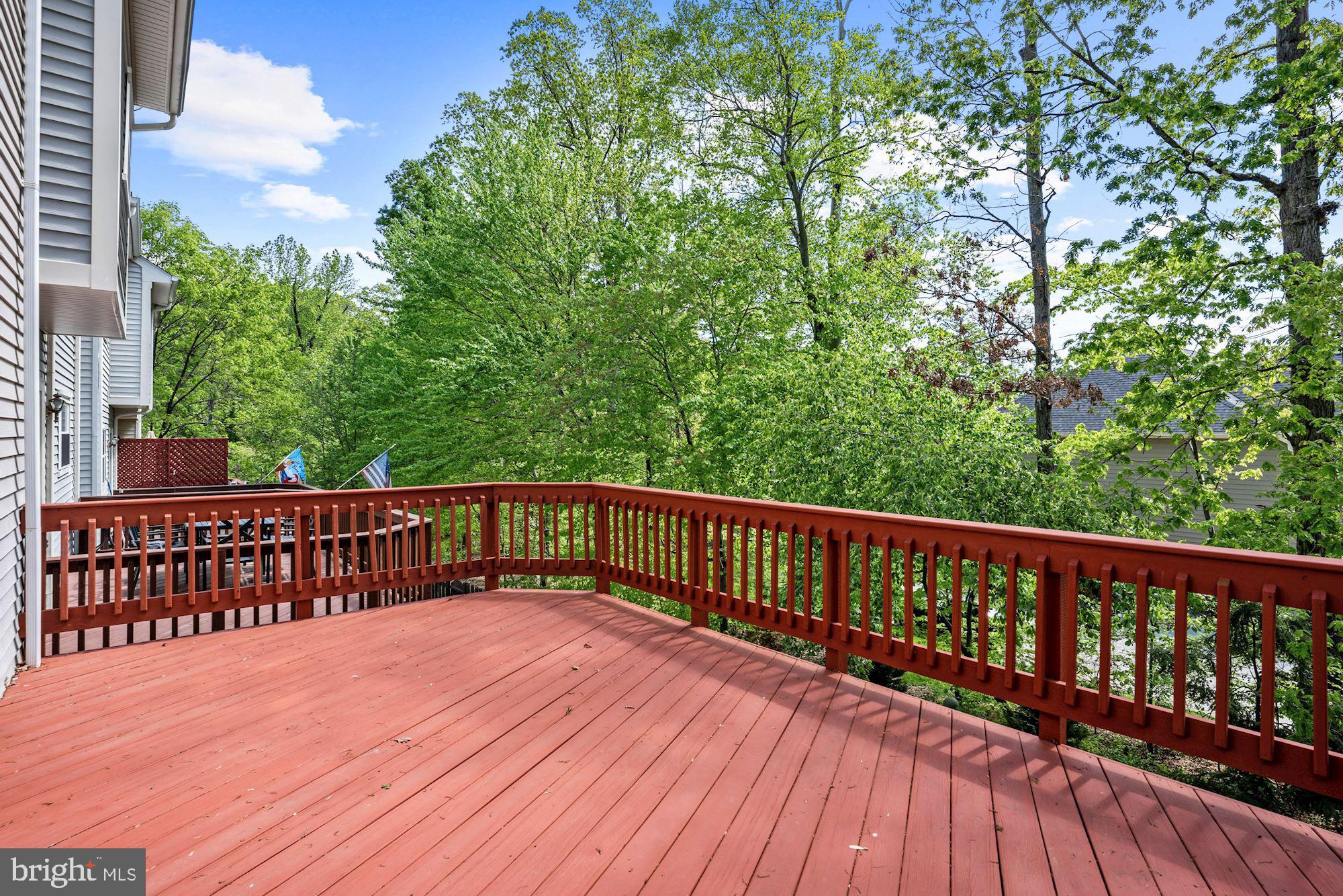 THE MEWS - Residential