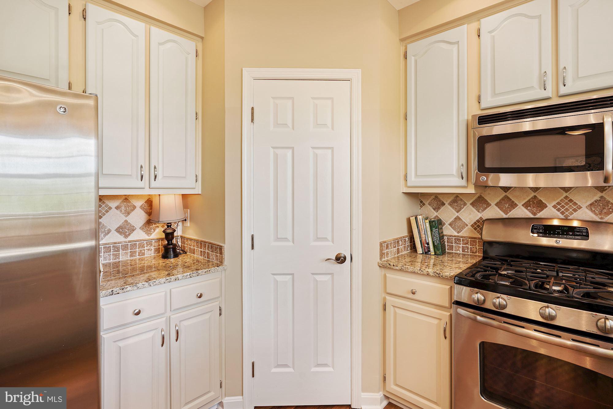 THE MEWS - Residential