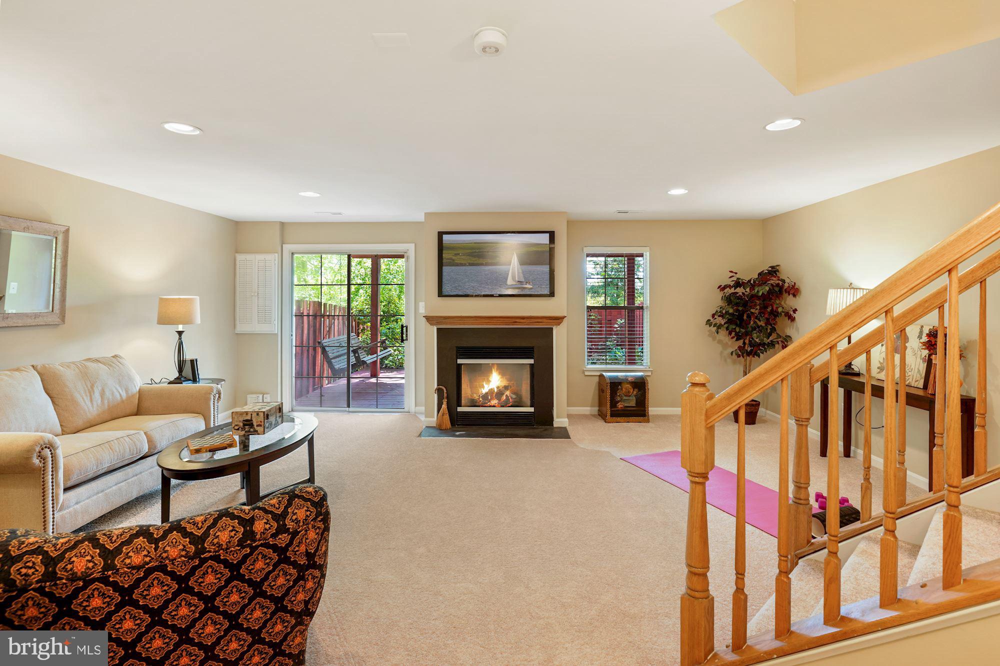 THE MEWS - Residential