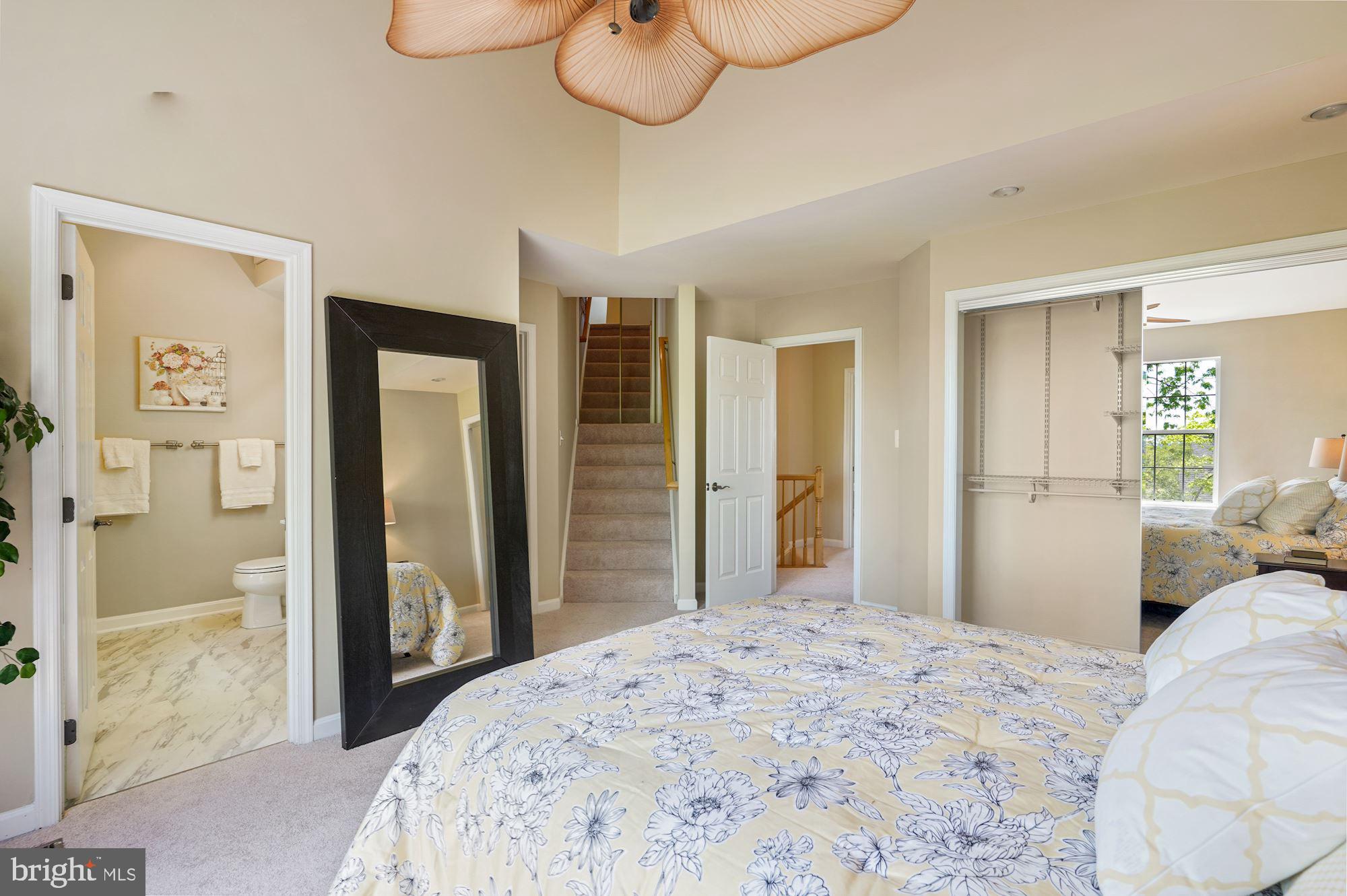 THE MEWS - Residential