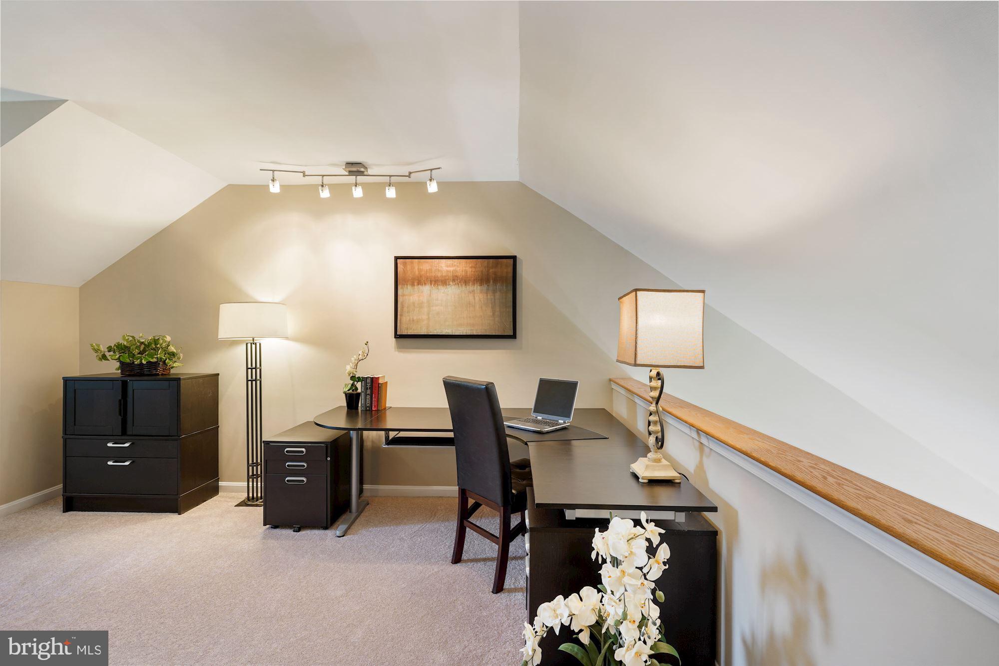 THE MEWS - Residential