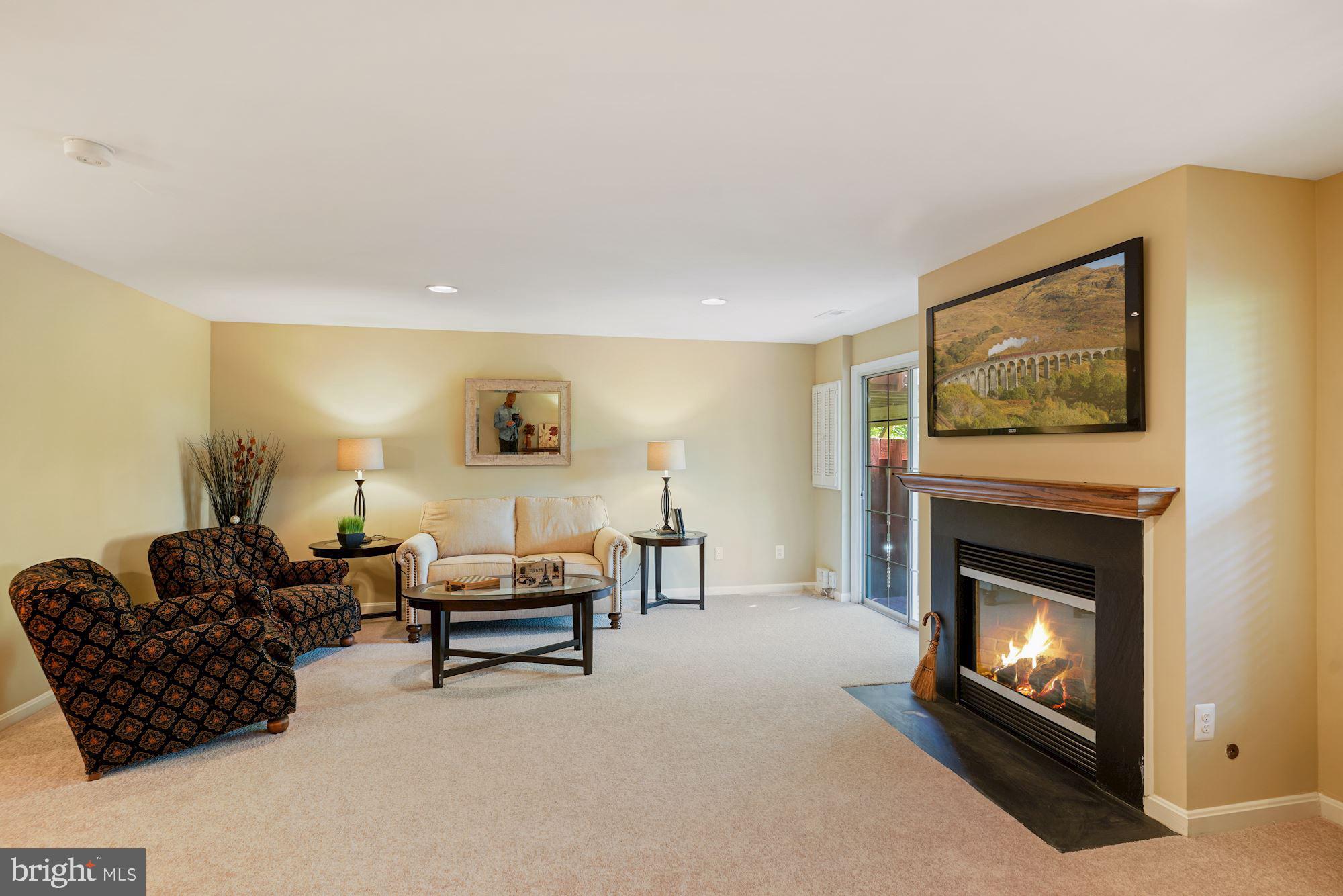 THE MEWS - Residential