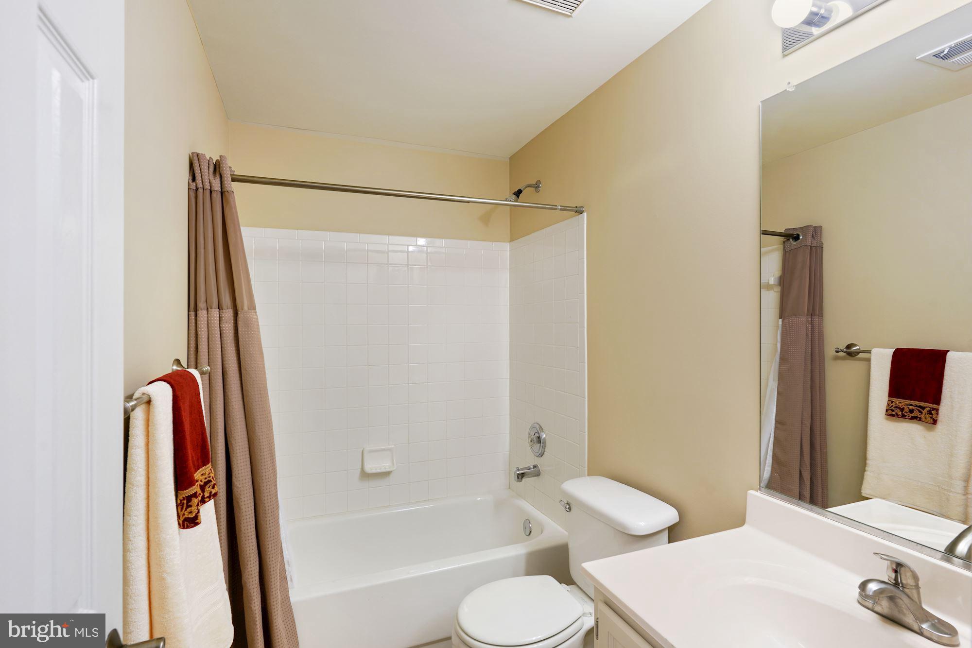 THE MEWS - Residential