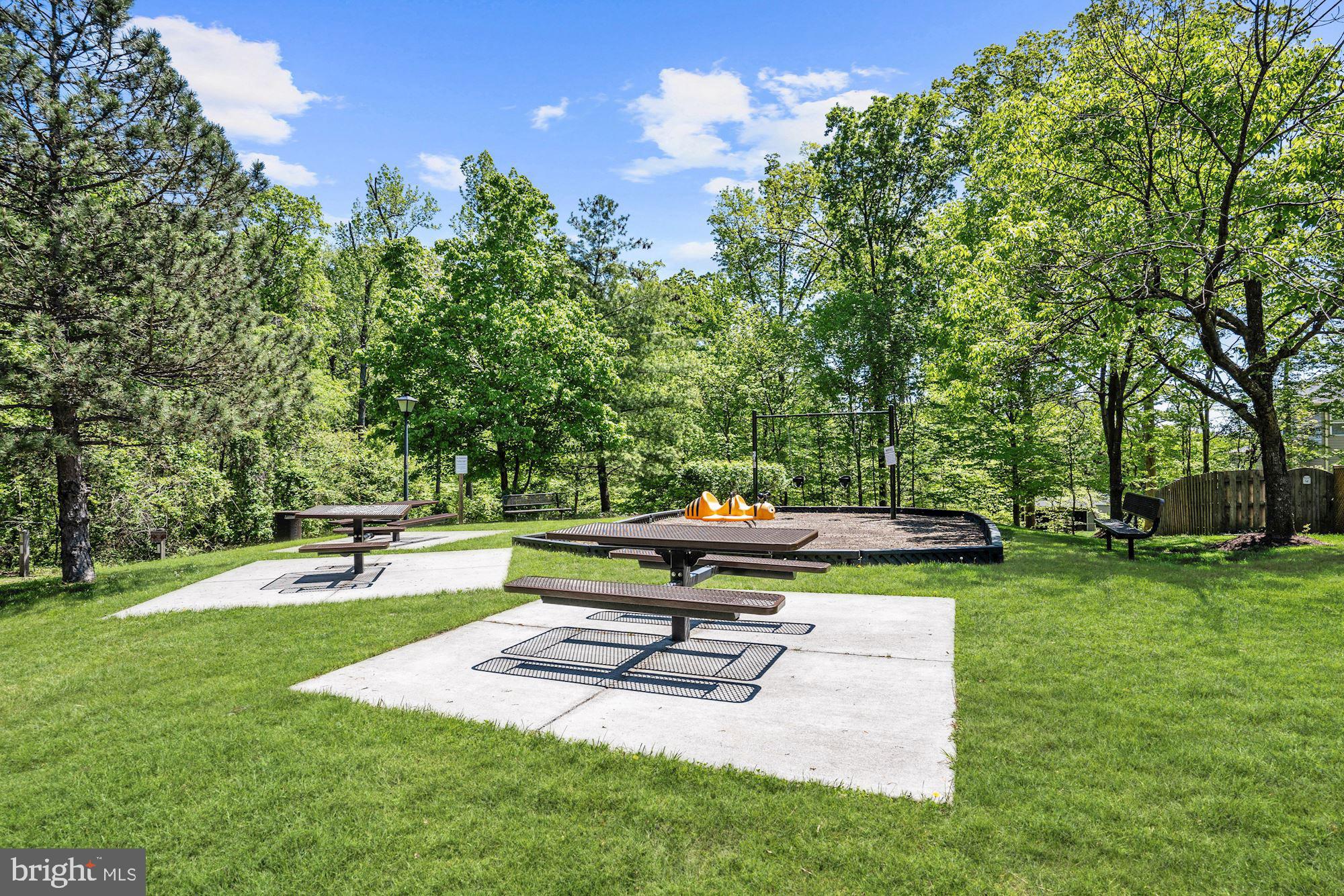 THE MEWS - Residential