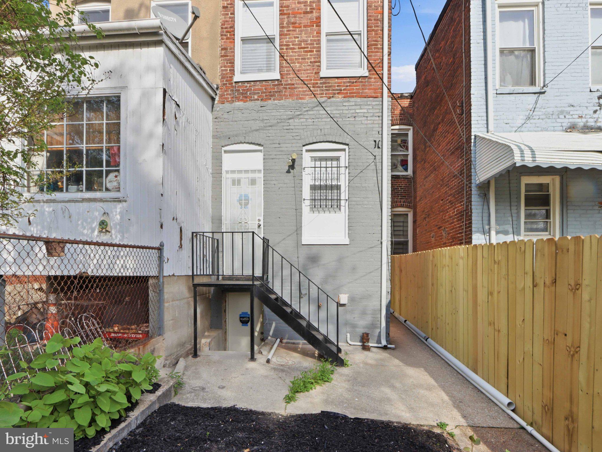 EASTERWOOD - Residential