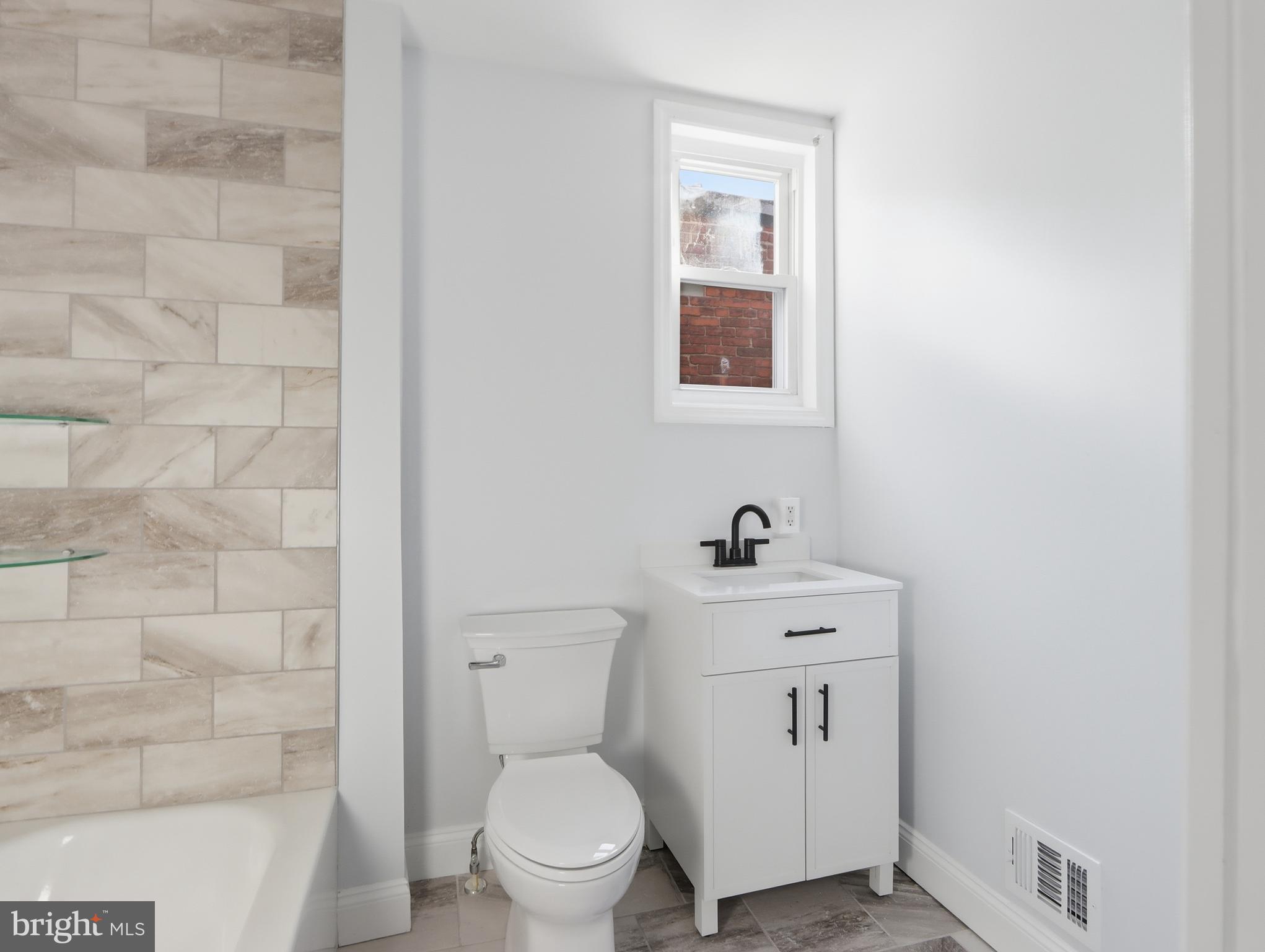 EASTERWOOD - Residential