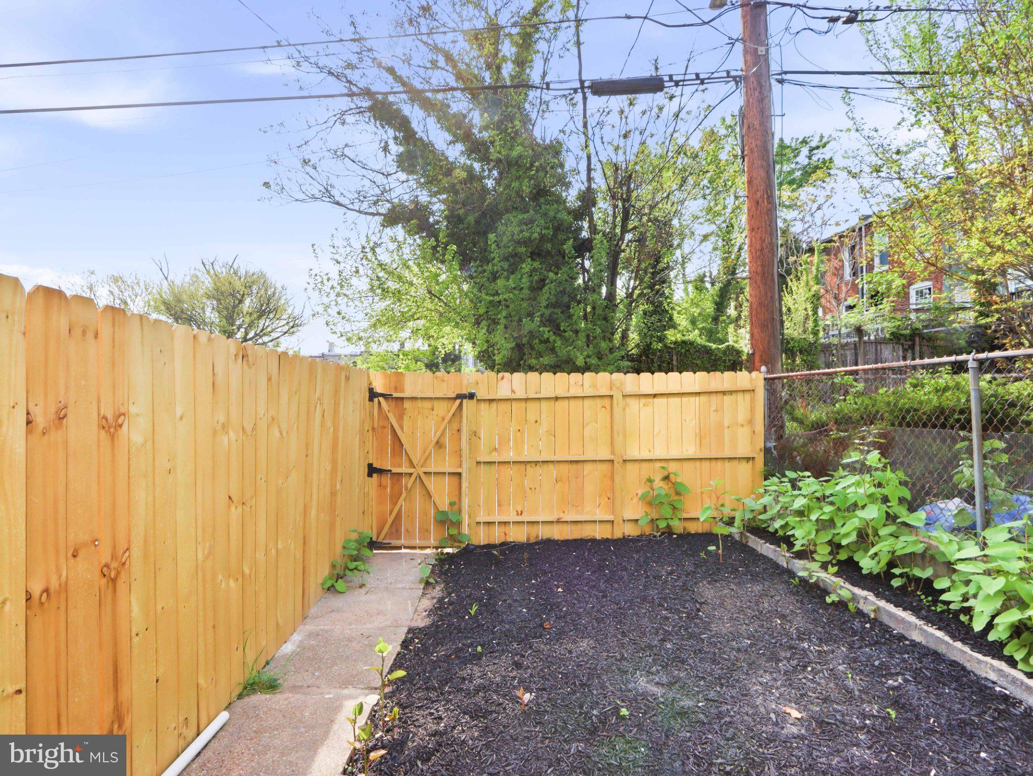 EASTERWOOD - Residential