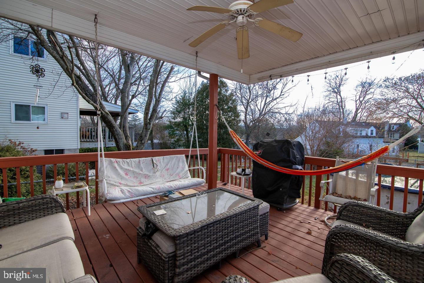 ROSLYN - Residential