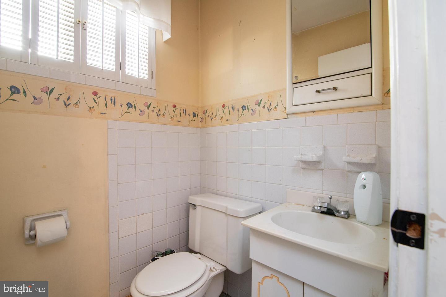 ROSLYN - Residential