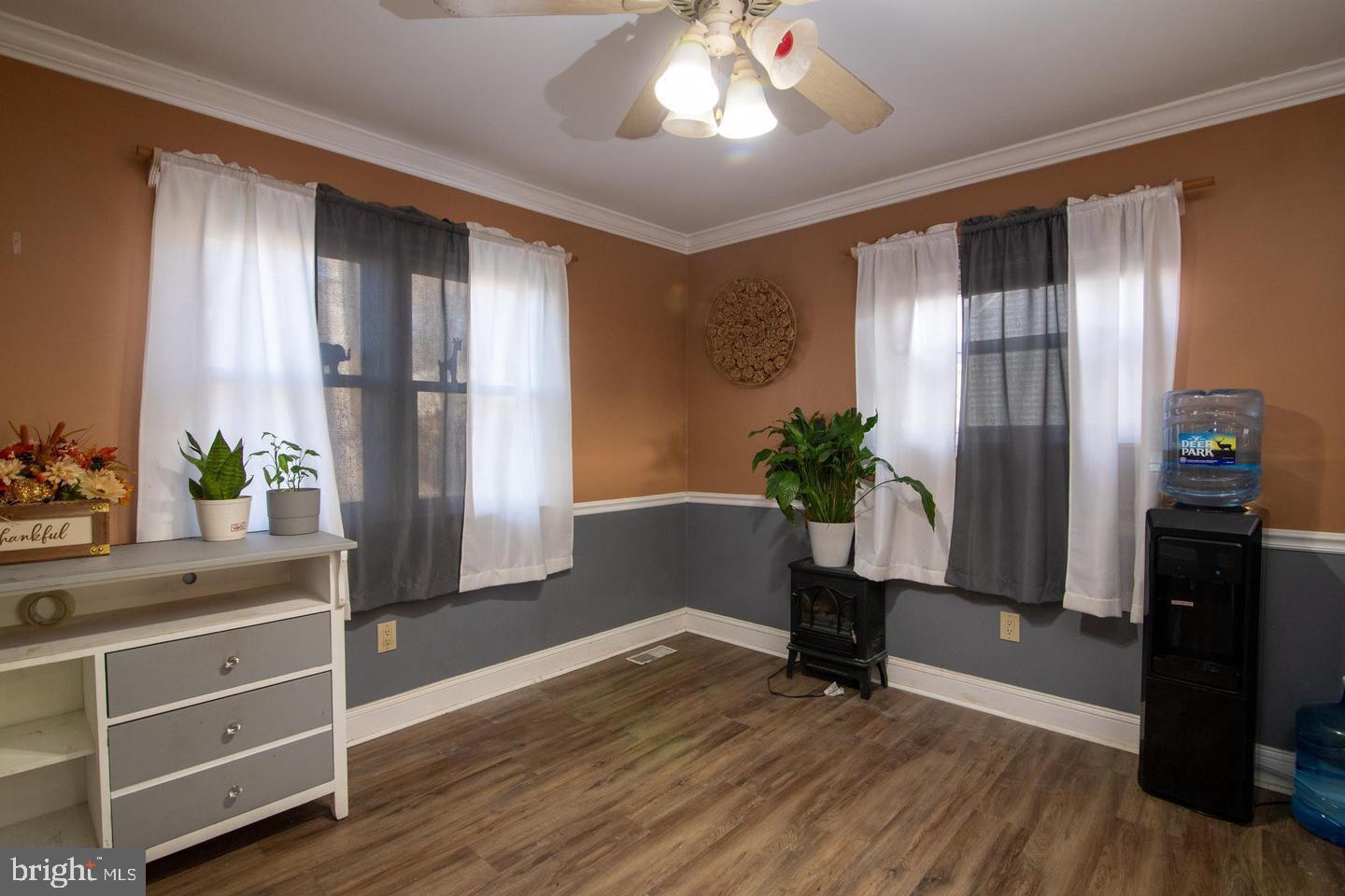 ROSLYN - Residential