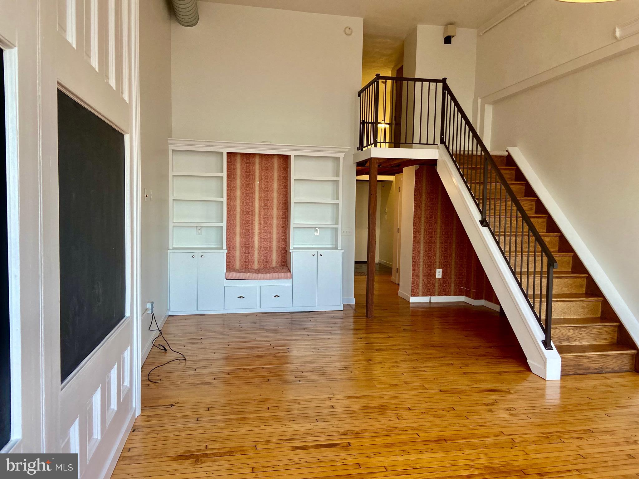 1201 FITZWATER STREET 410-411