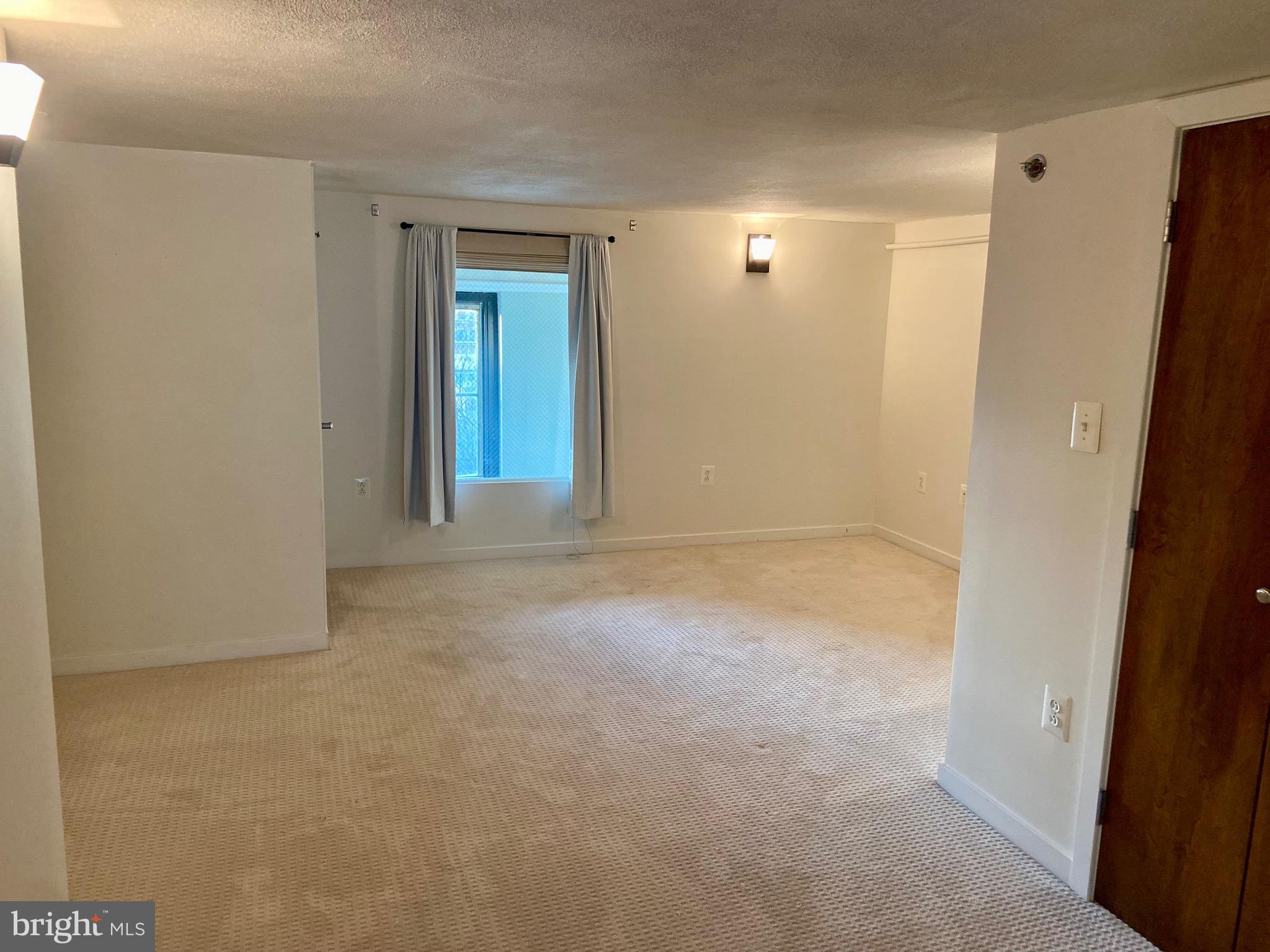 HAWTHORNE - Residential