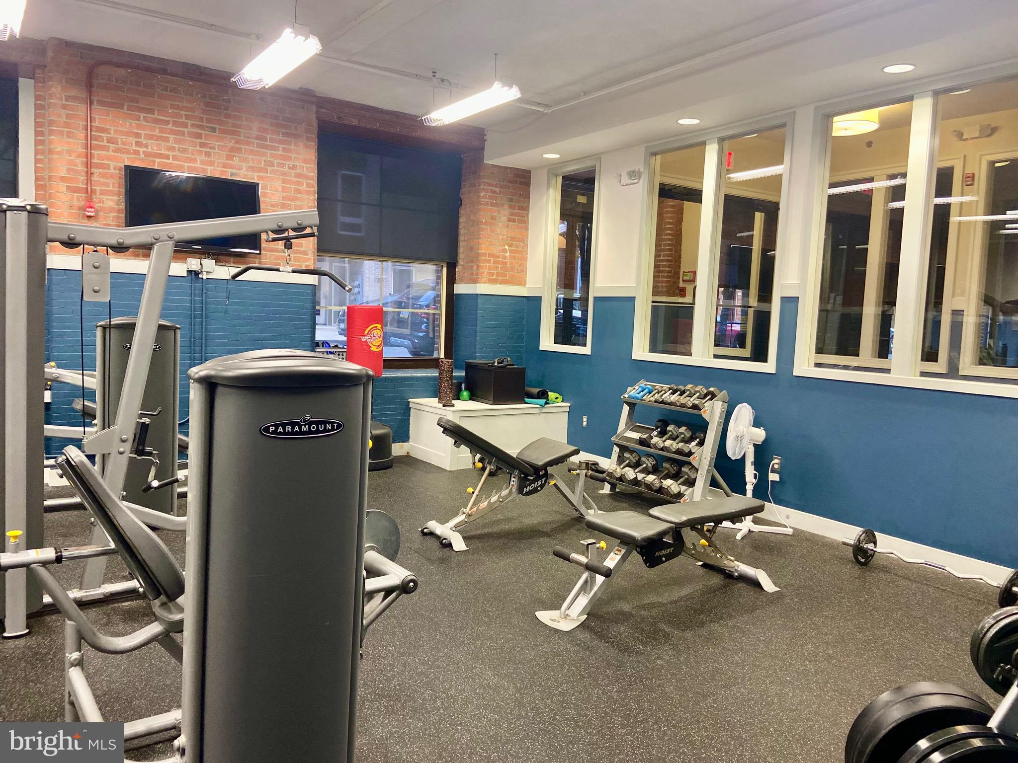 HAWTHORNE - Residential