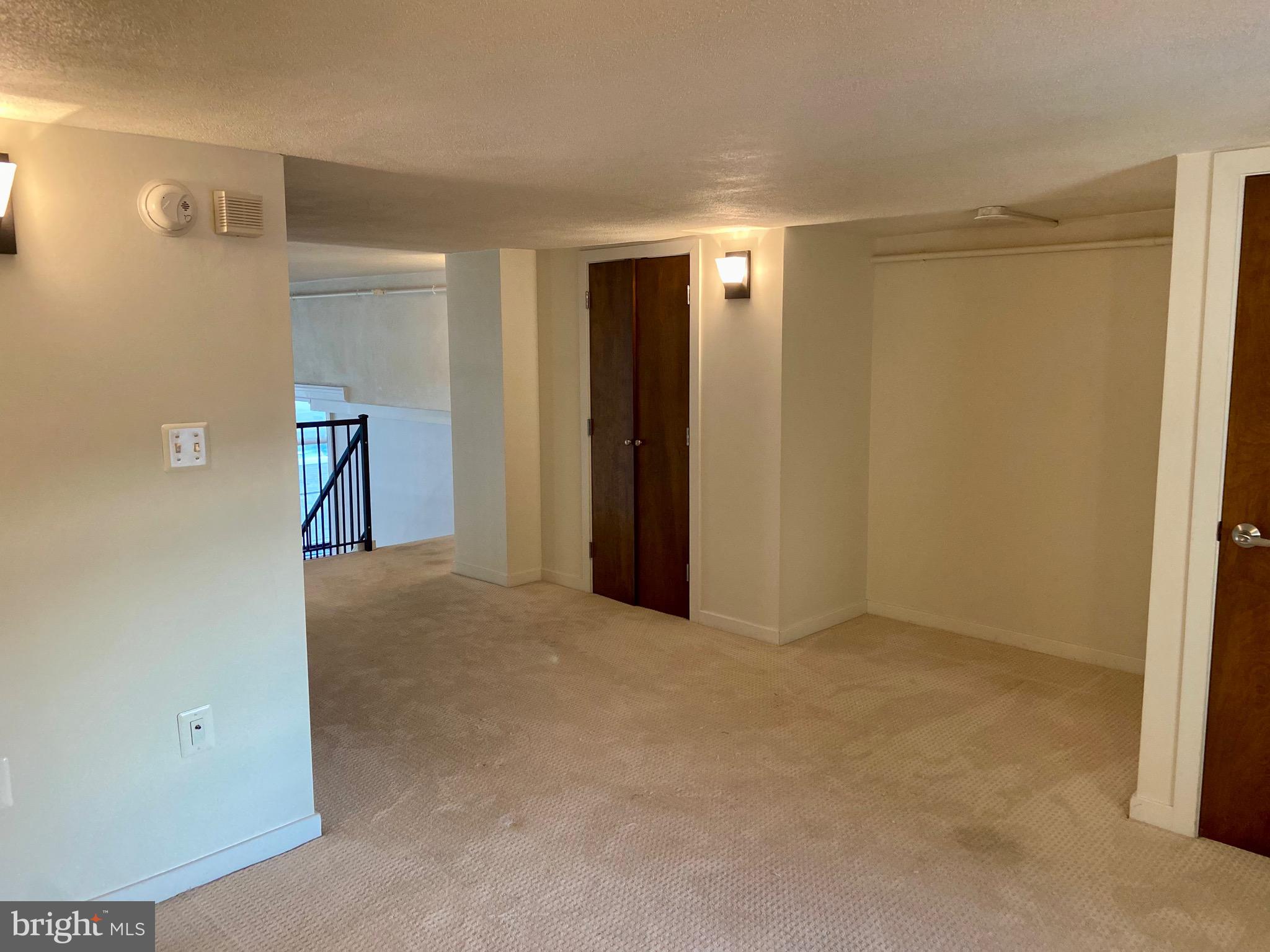 HAWTHORNE - Residential