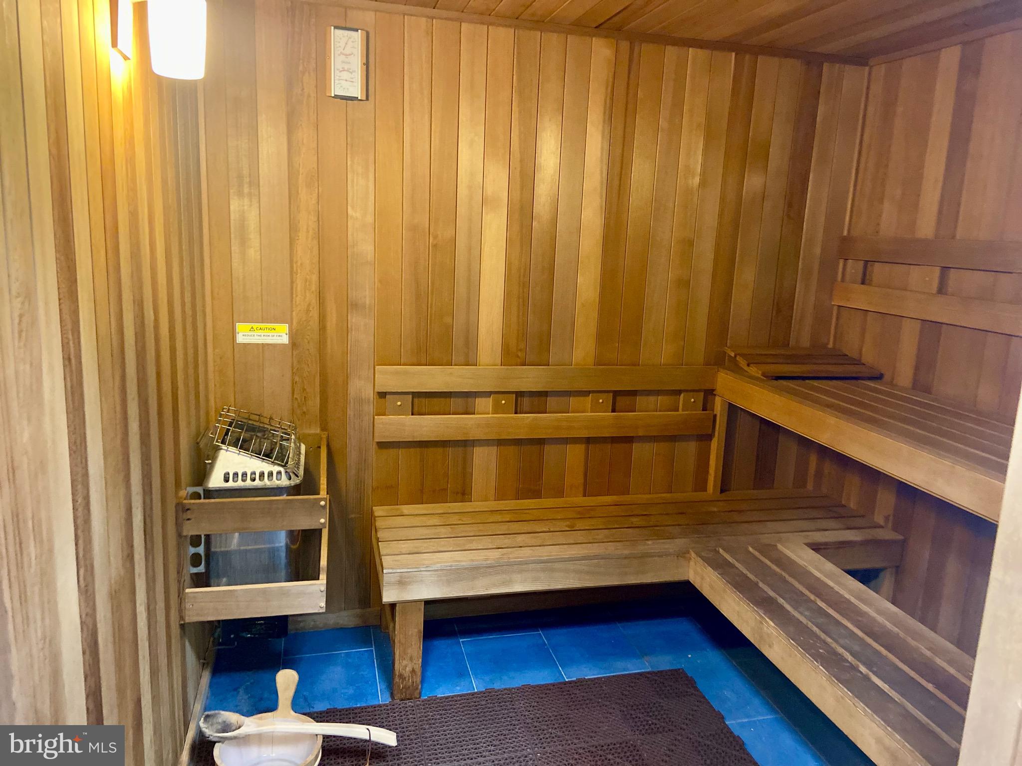 HAWTHORNE - Residential