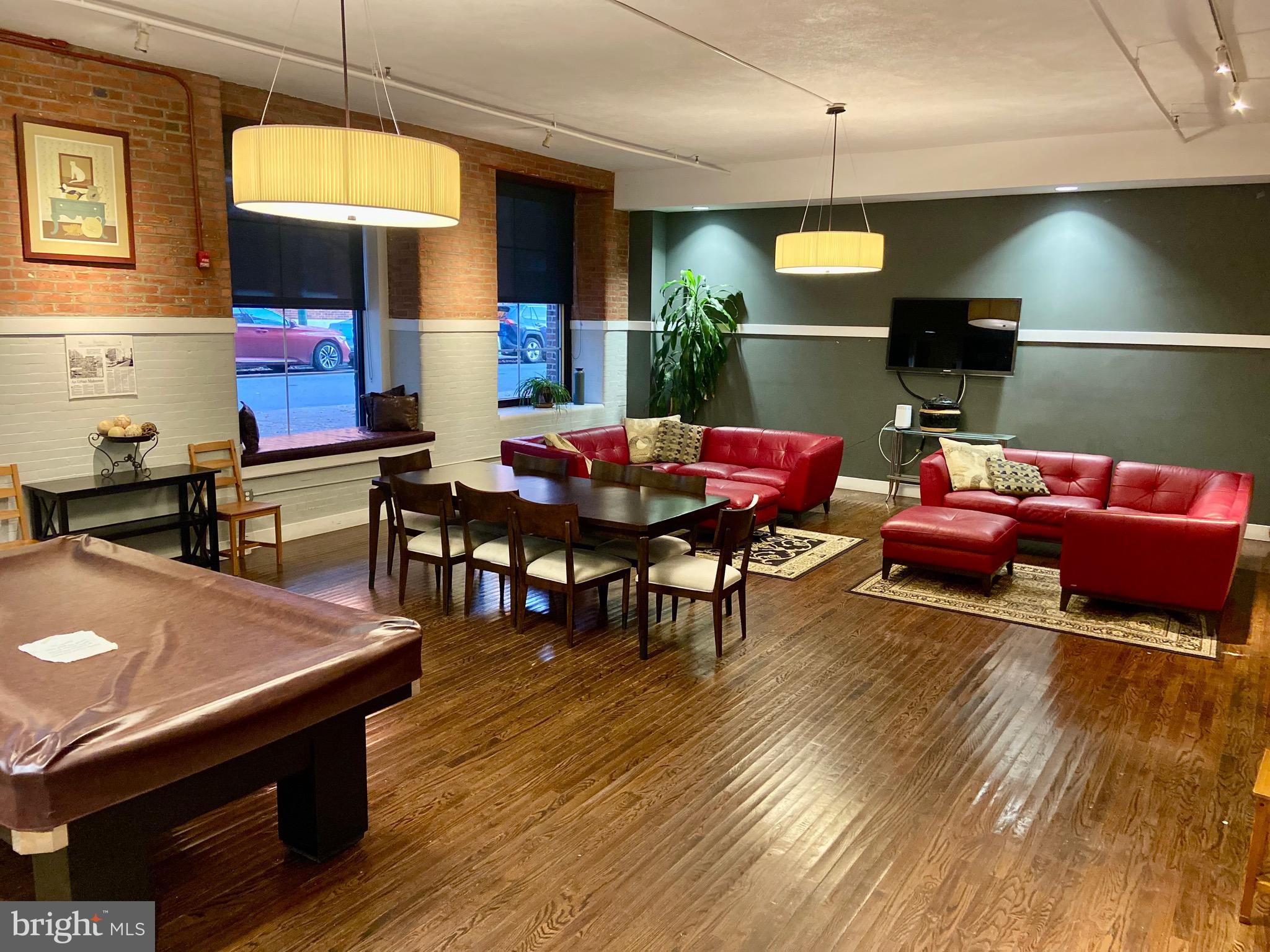 HAWTHORNE - Residential