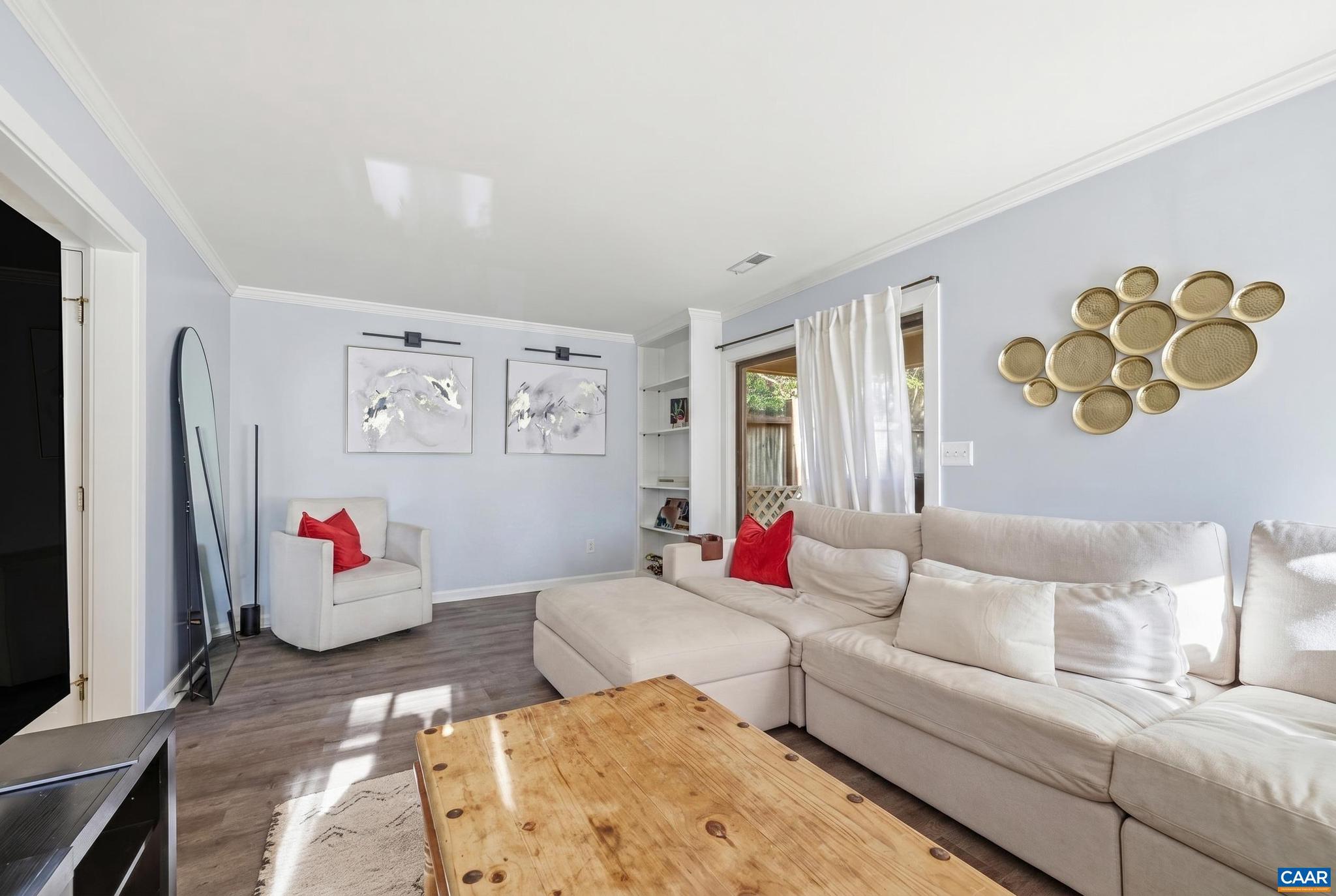 CHATHAM RIDGE - Residential