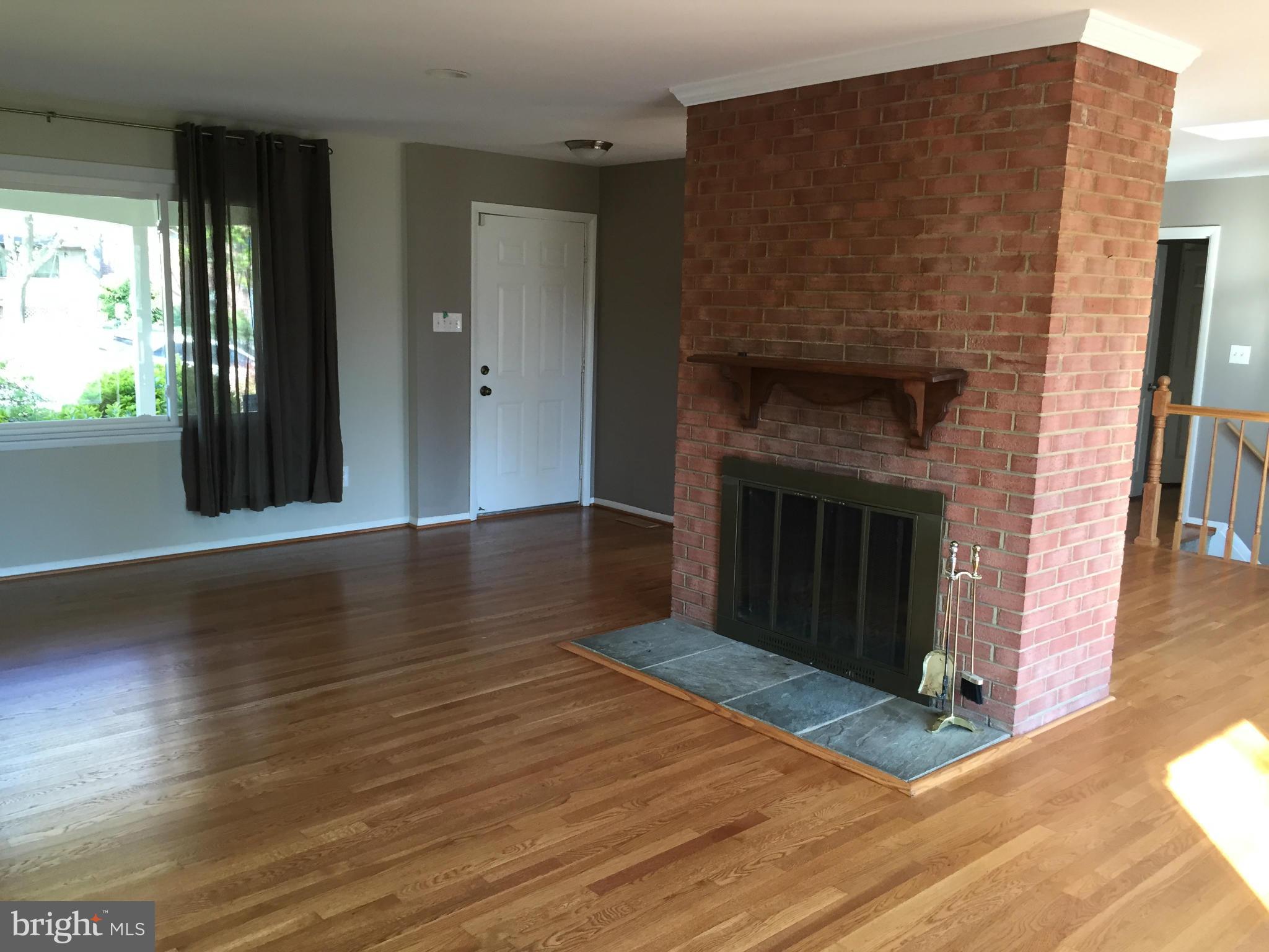 WEST SPRINGFIELD - Residential Lease