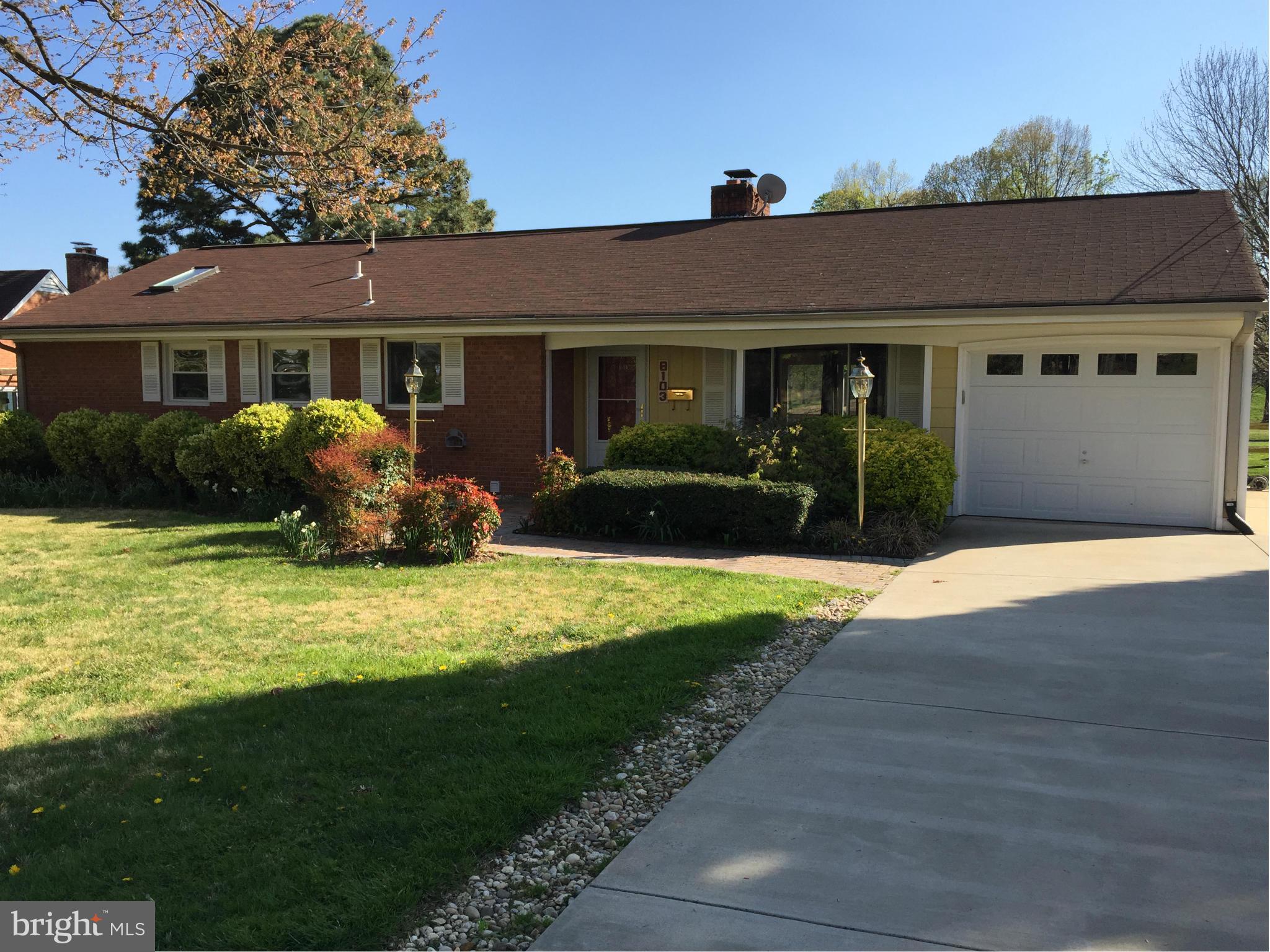 WEST SPRINGFIELD - Residential Lease