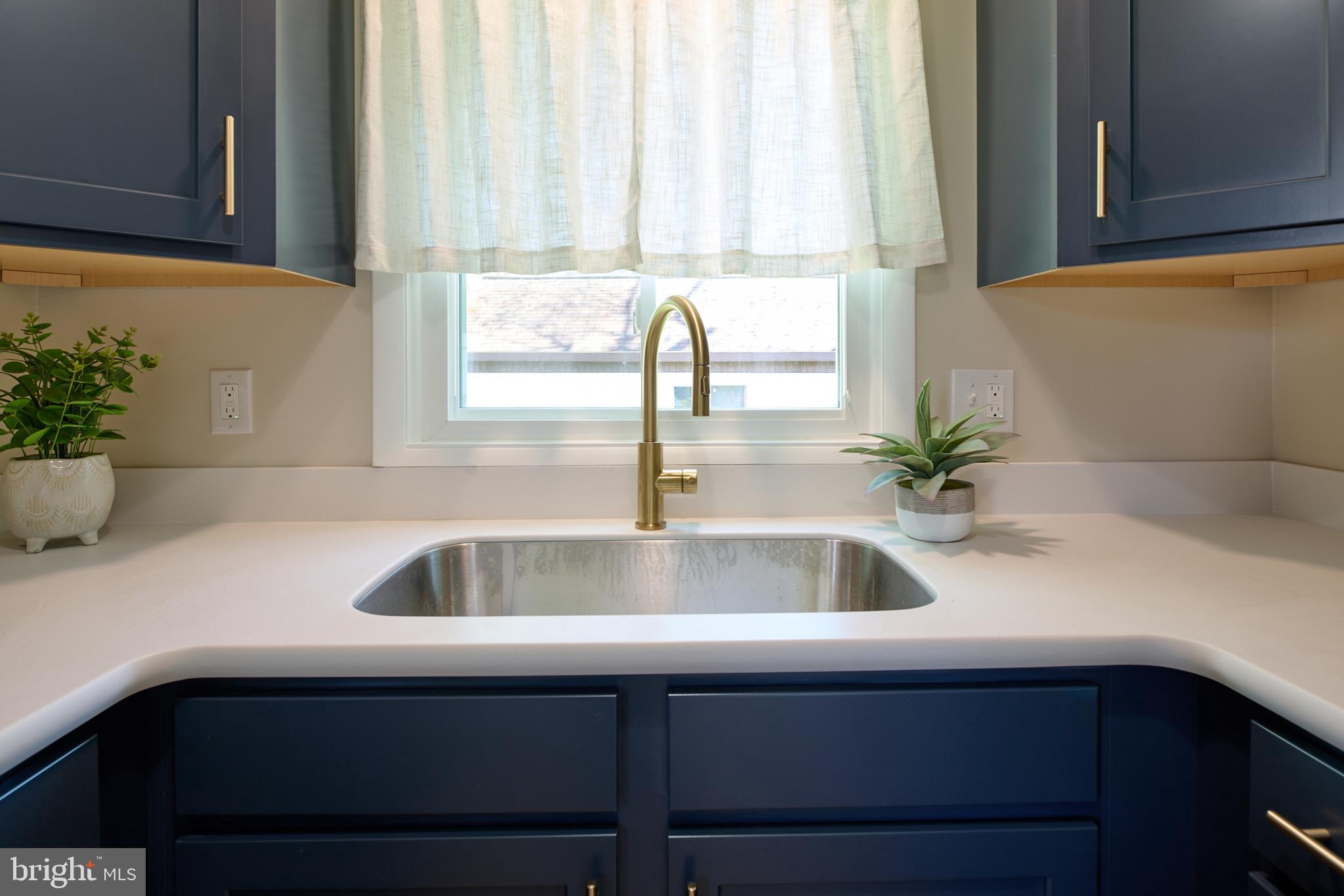 WOODYCREST - Residential