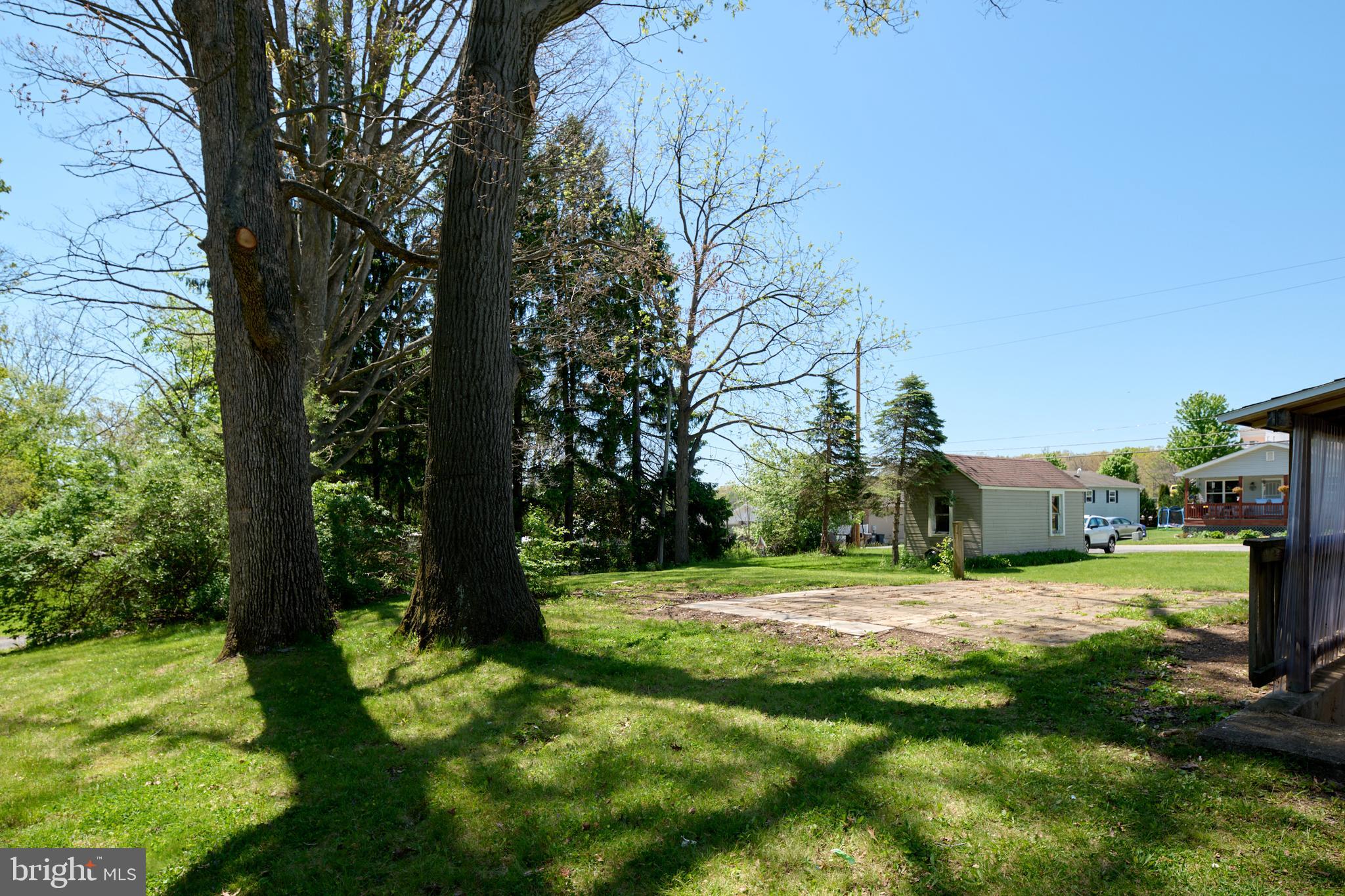 WOODYCREST - Residential