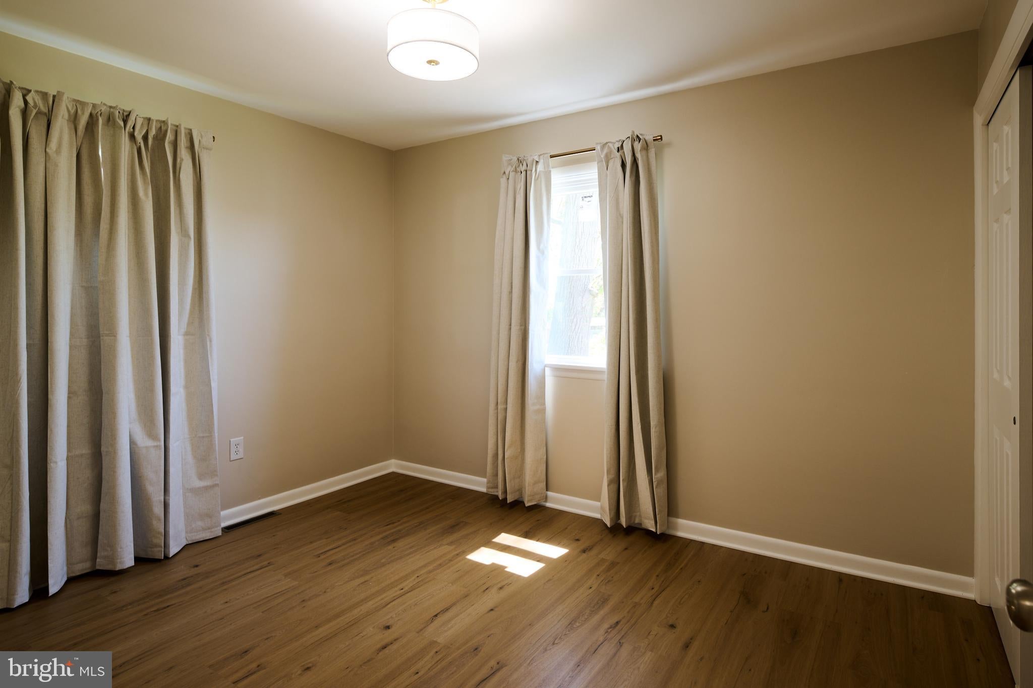WOODYCREST - Residential