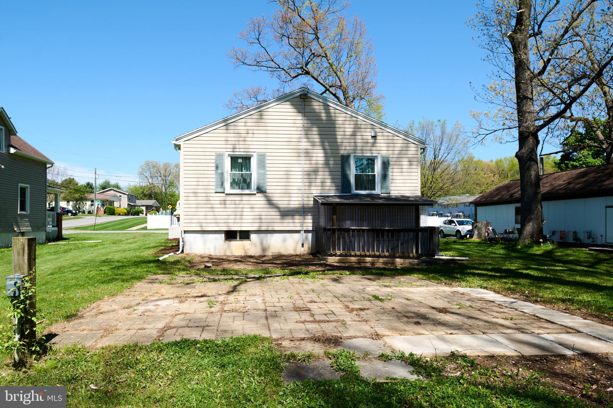 WOODYCREST - Residential