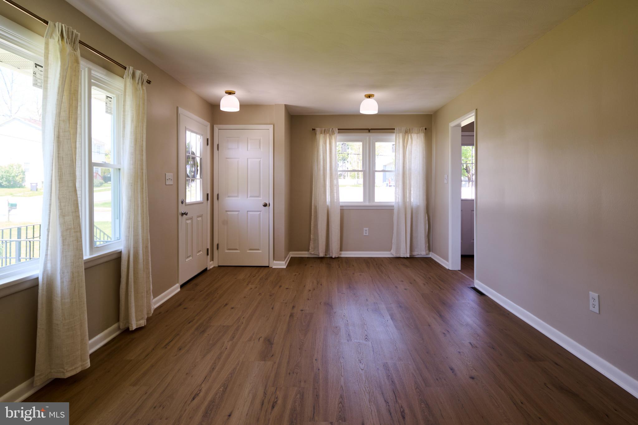 WOODYCREST - Residential