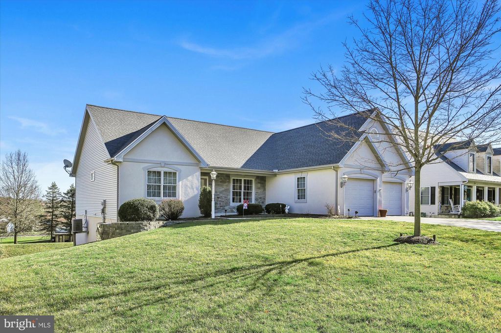 Photo of 1950 CLOVERTON DR, COLUMBIA, PA 17512 (MLS # PALA2031438)