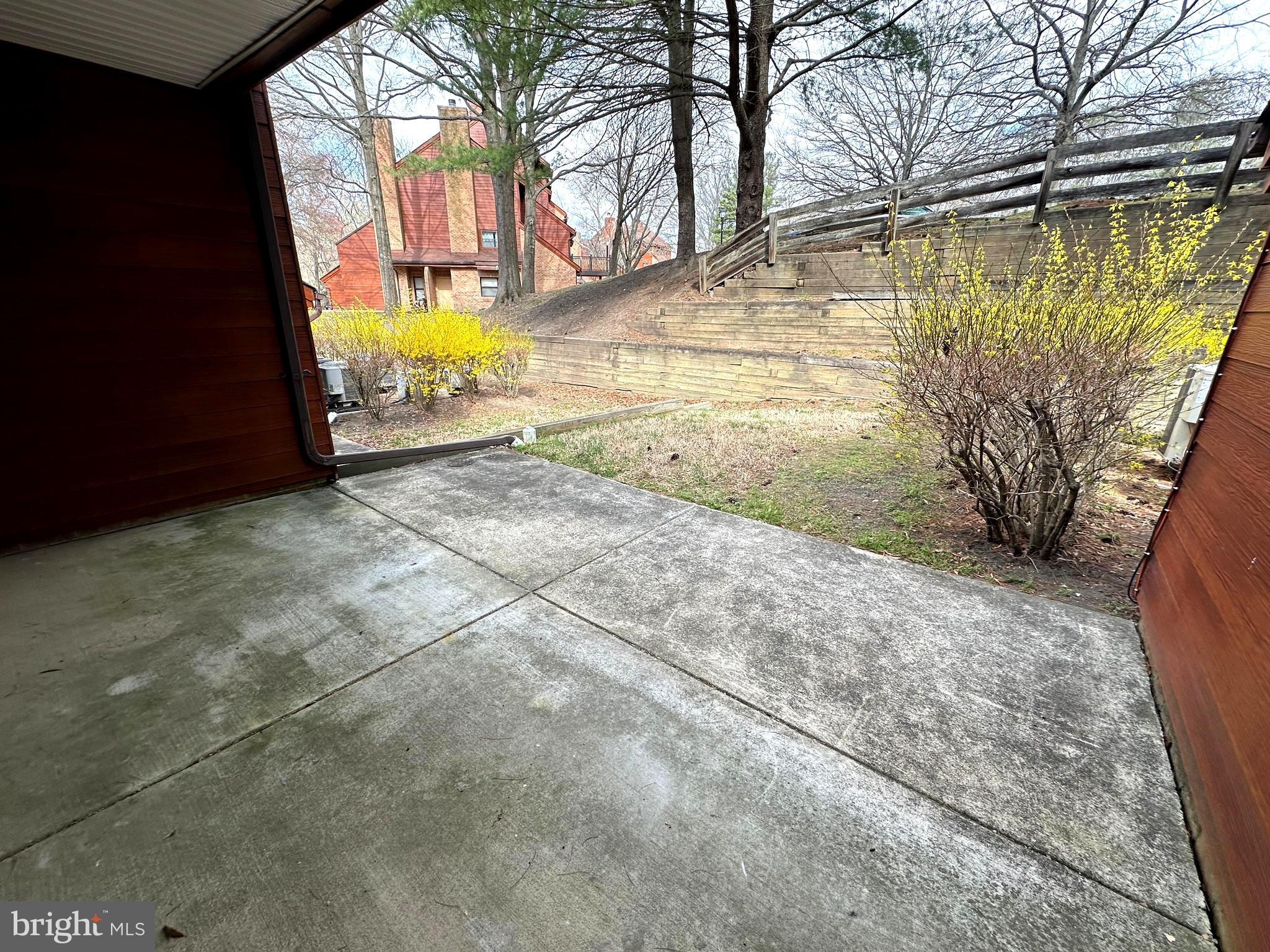 VILLAGE OF KINGS CONTRIVANCE - Residential Lease