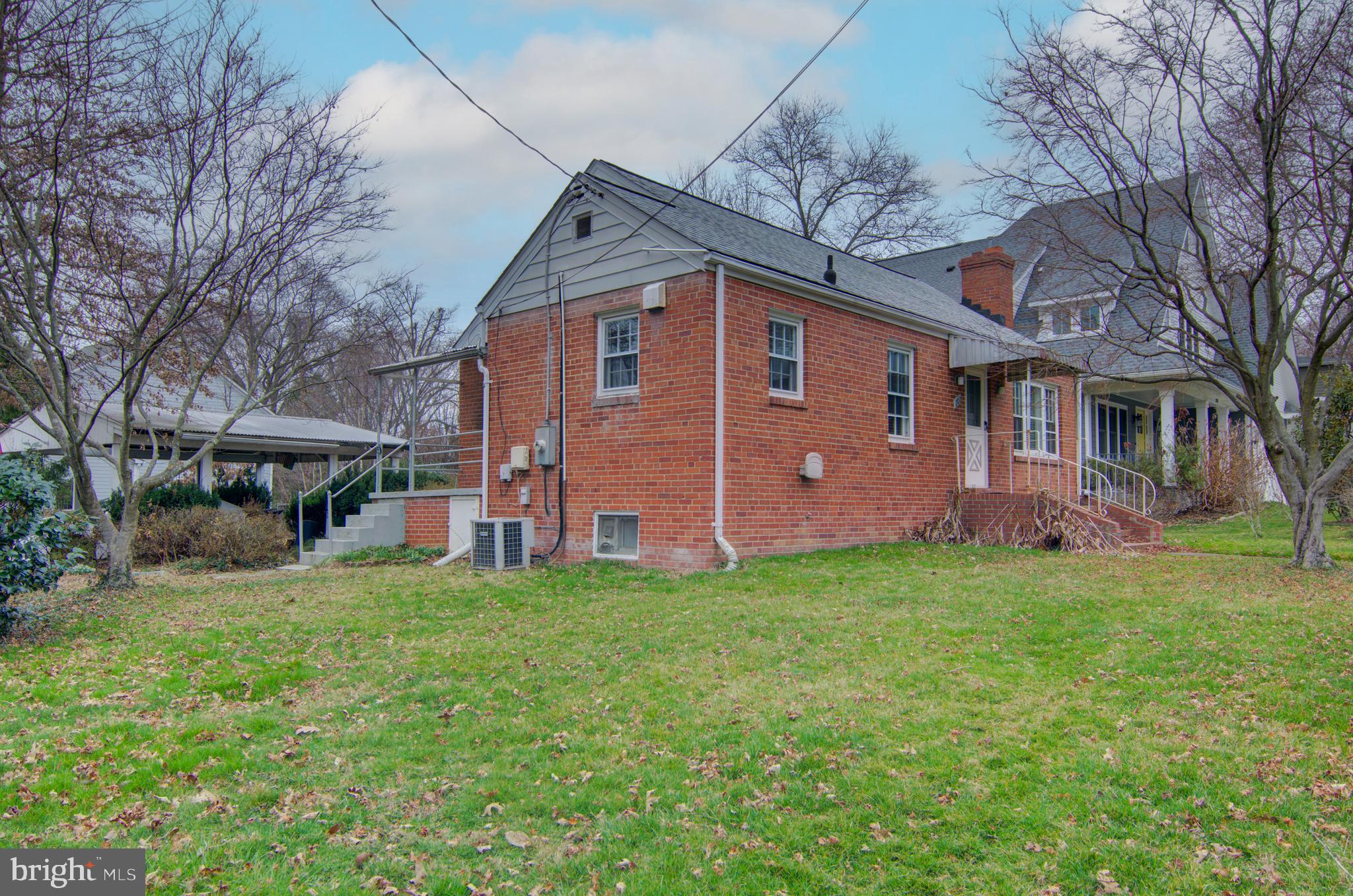 ELLISON HEIGHTS - Residential