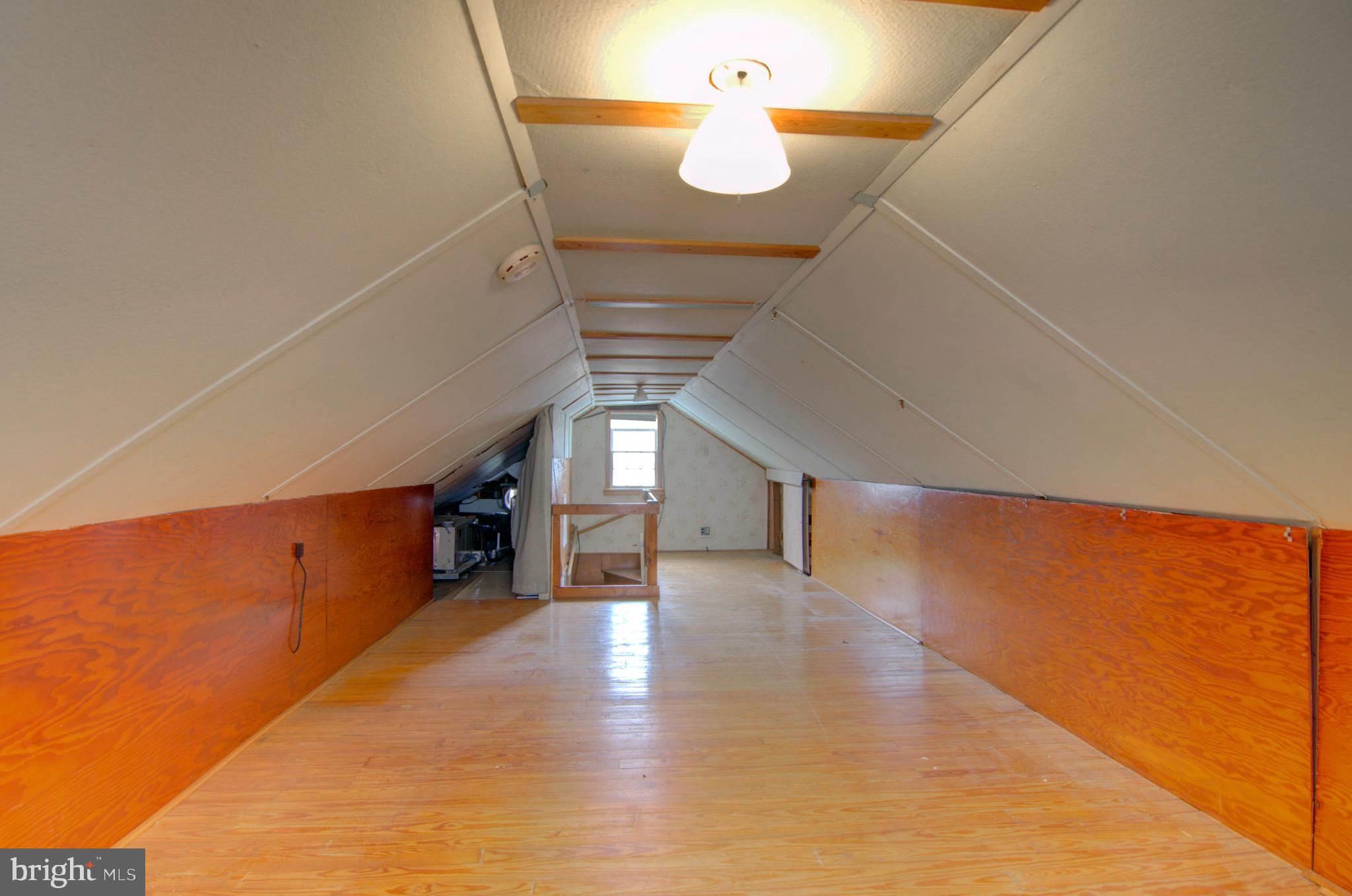 ELLISON HEIGHTS - Residential