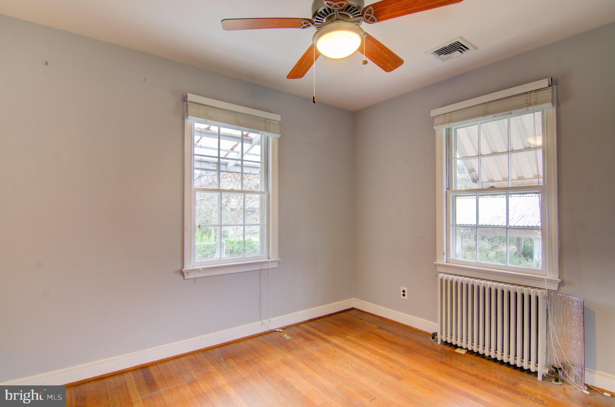 ELLISON HEIGHTS - Residential