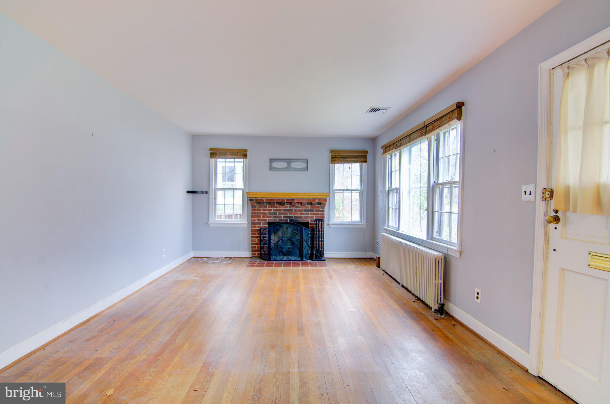 ELLISON HEIGHTS - Residential