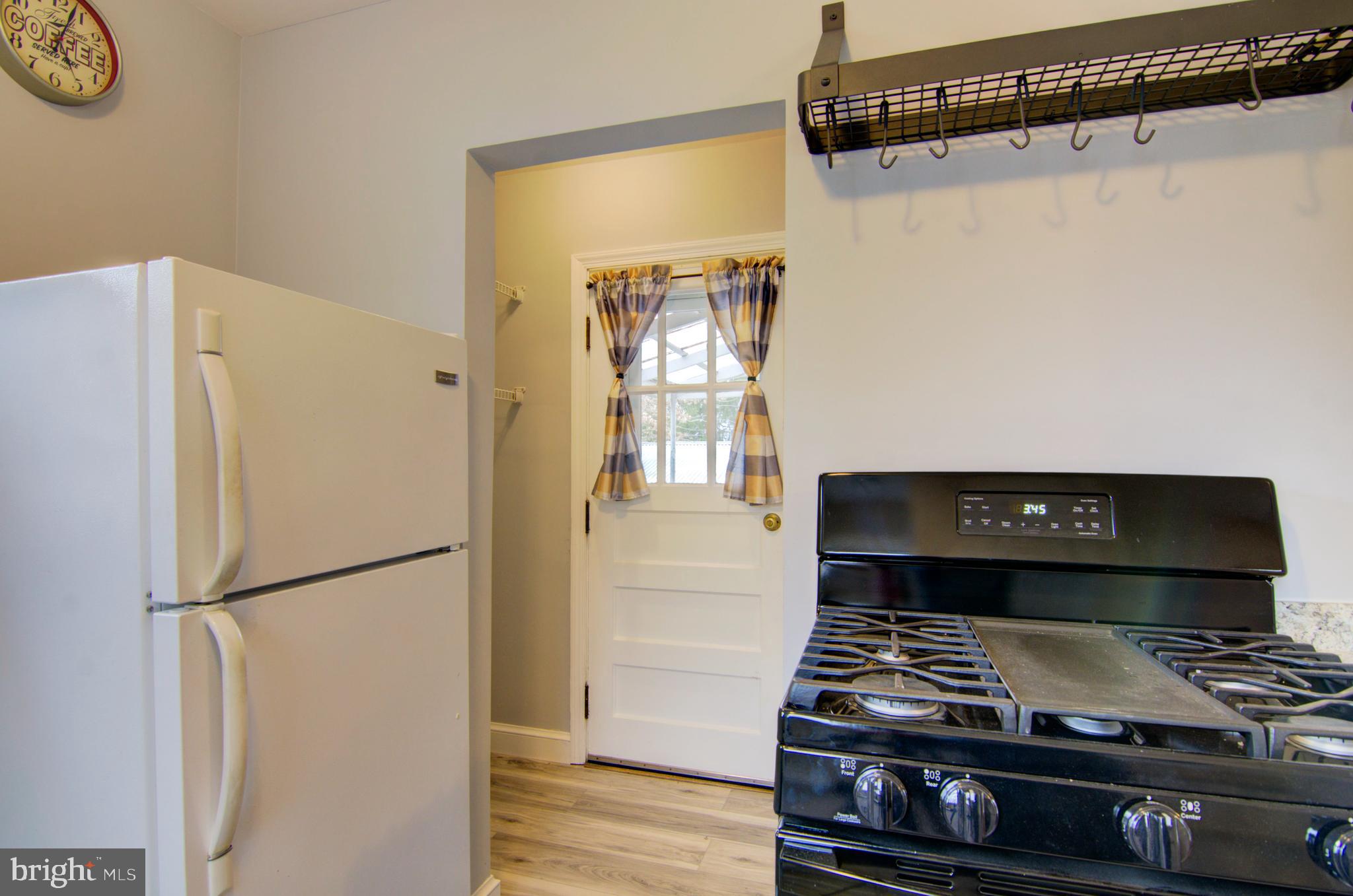 ELLISON HEIGHTS - Residential