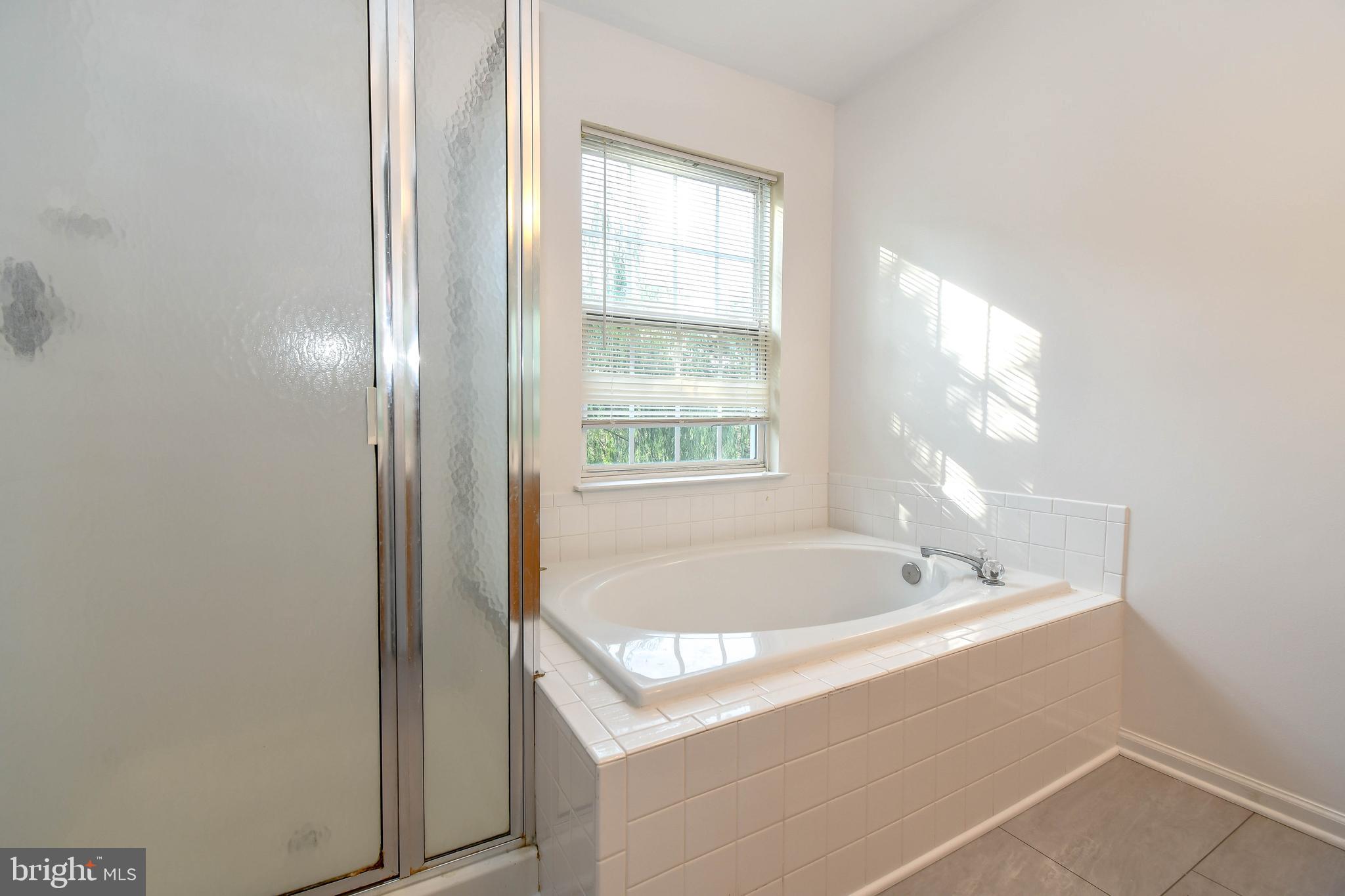 STRATFORD - Residential